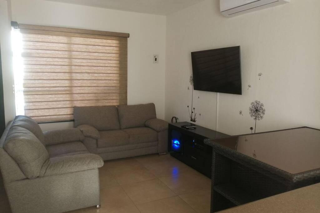 Three-Bedroom Villa - Photo 19