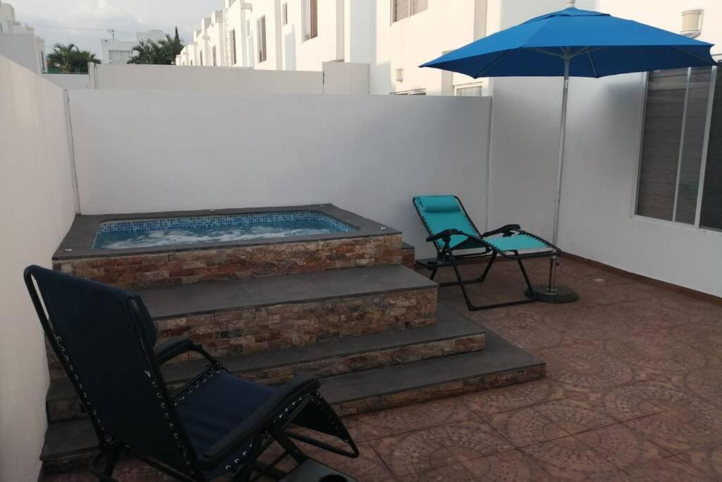 Three-Bedroom Villa - Photo 24