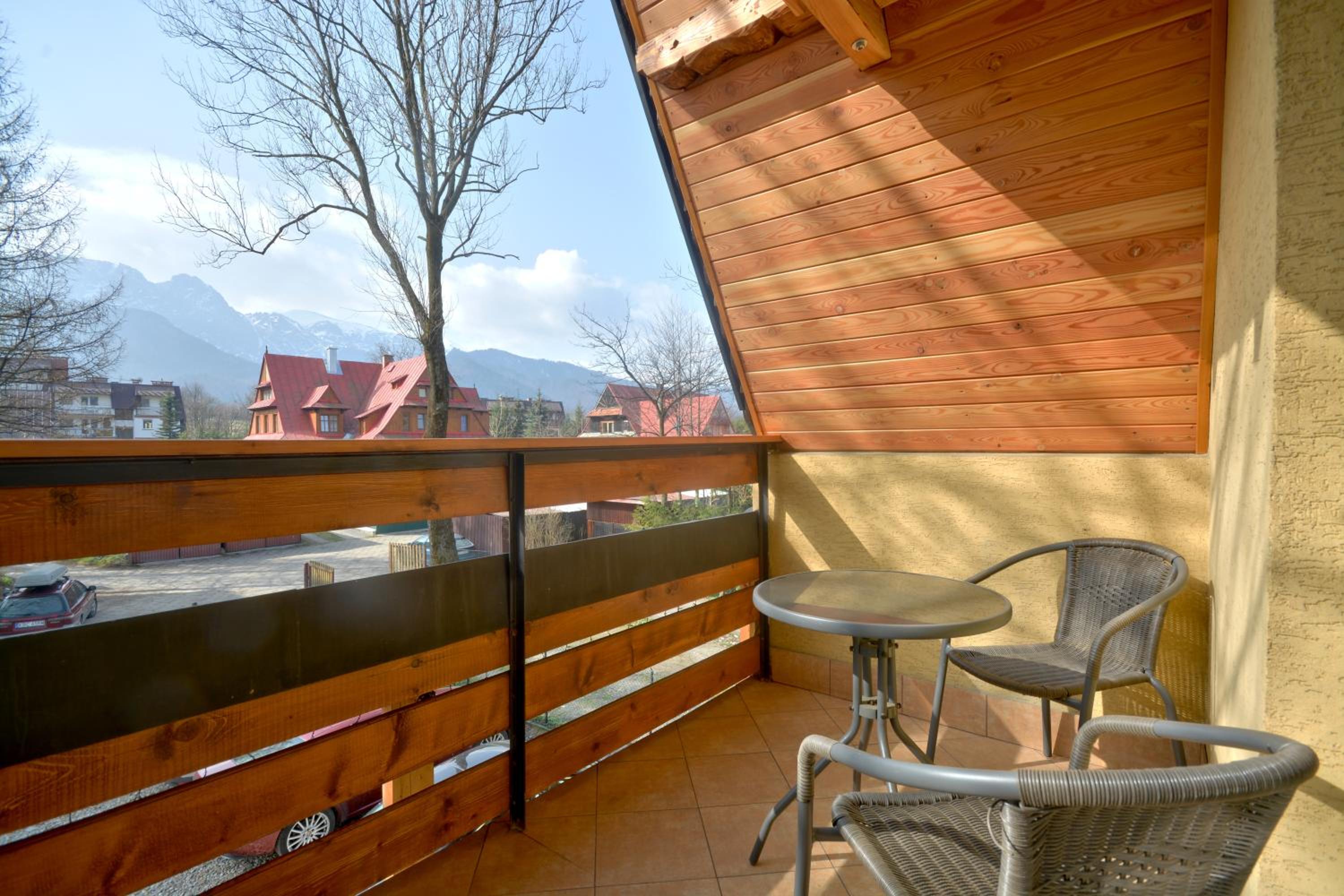 Triple Room with Mountain View