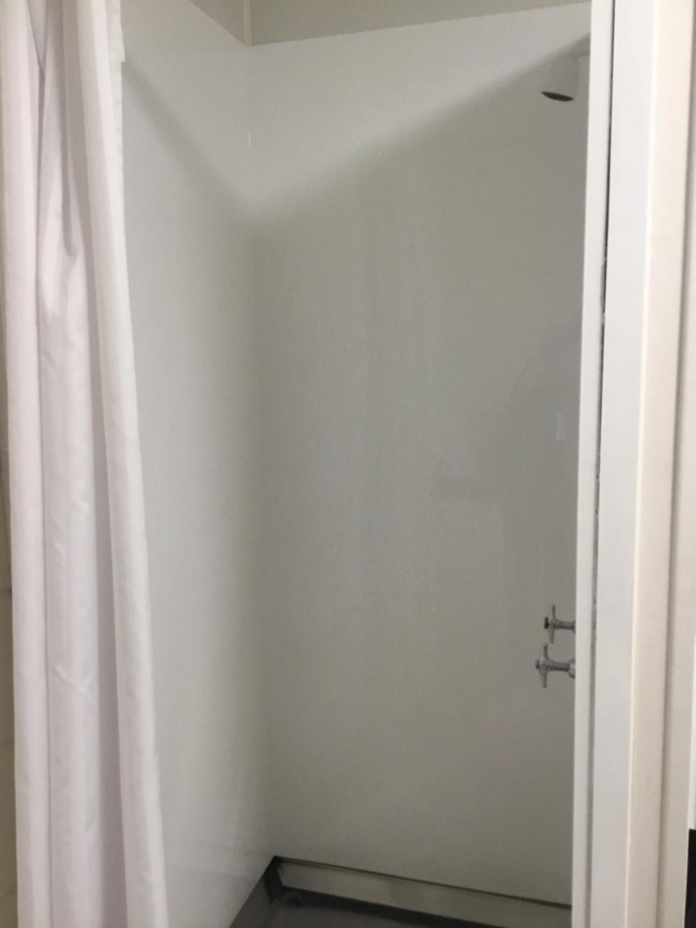 One-Bedroom Apartment - Photo 12