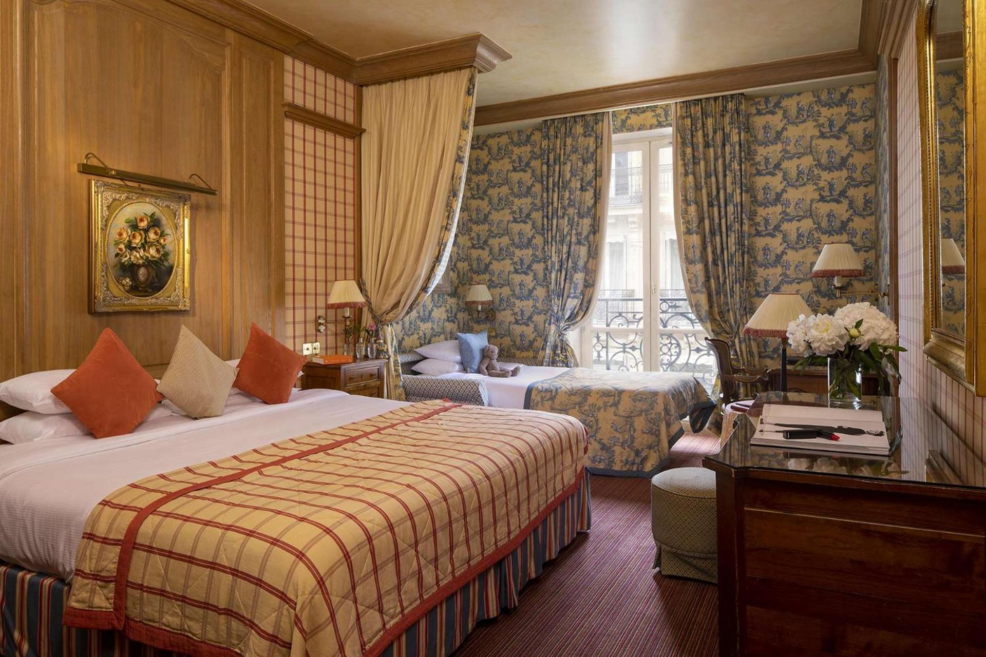 Deluxe Double or Twin Room photo 2