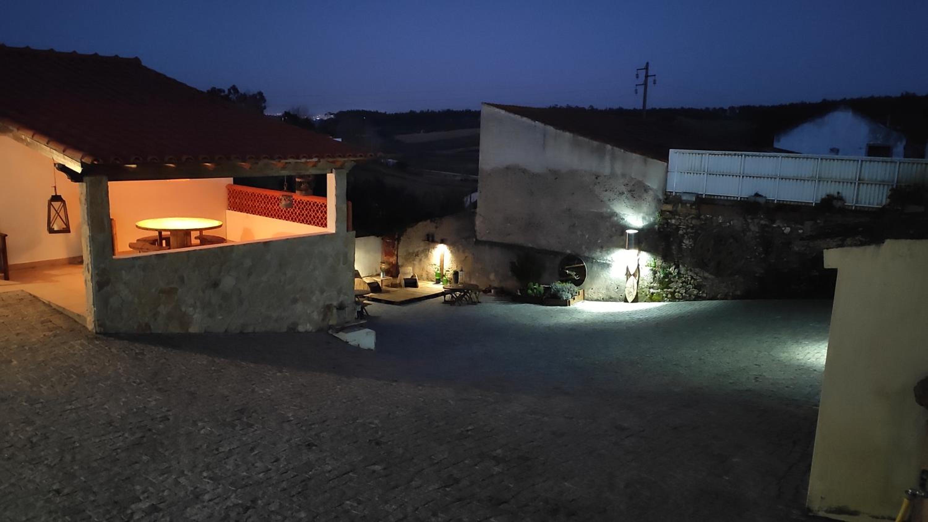 Two-Bedroom House - Photo 35