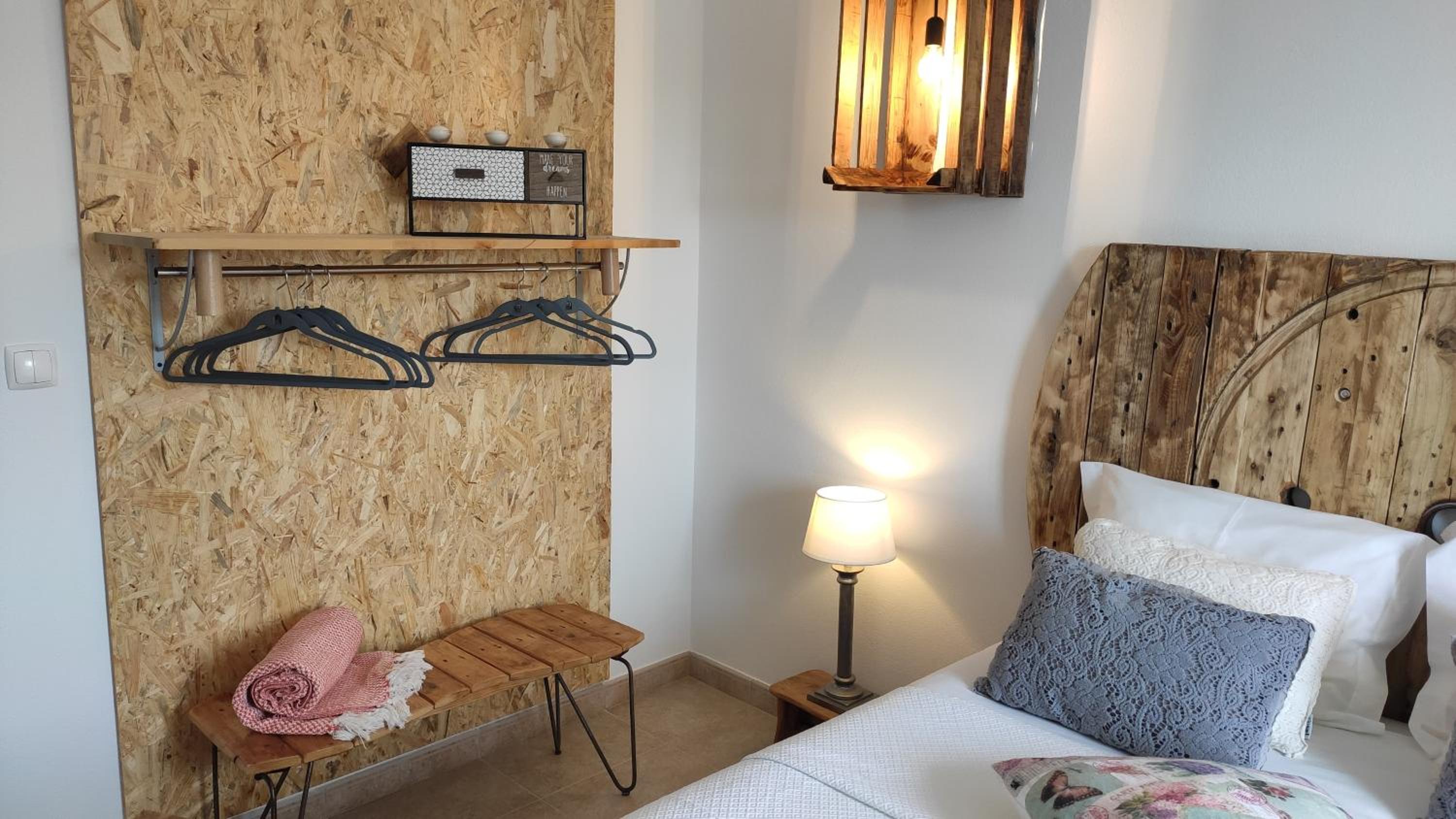 Two-Bedroom House - Photo 24