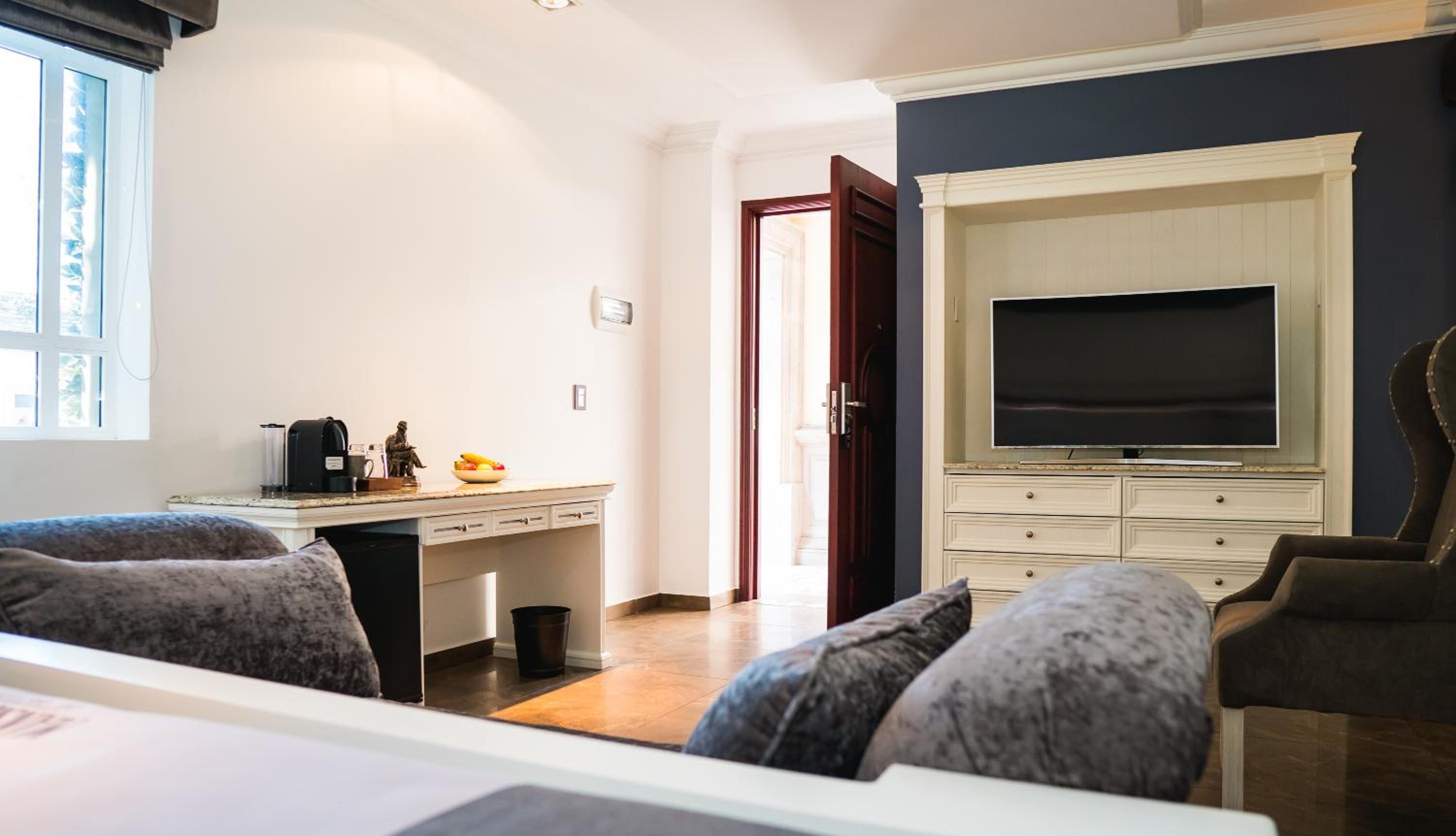 Junior Suite - Photo 2