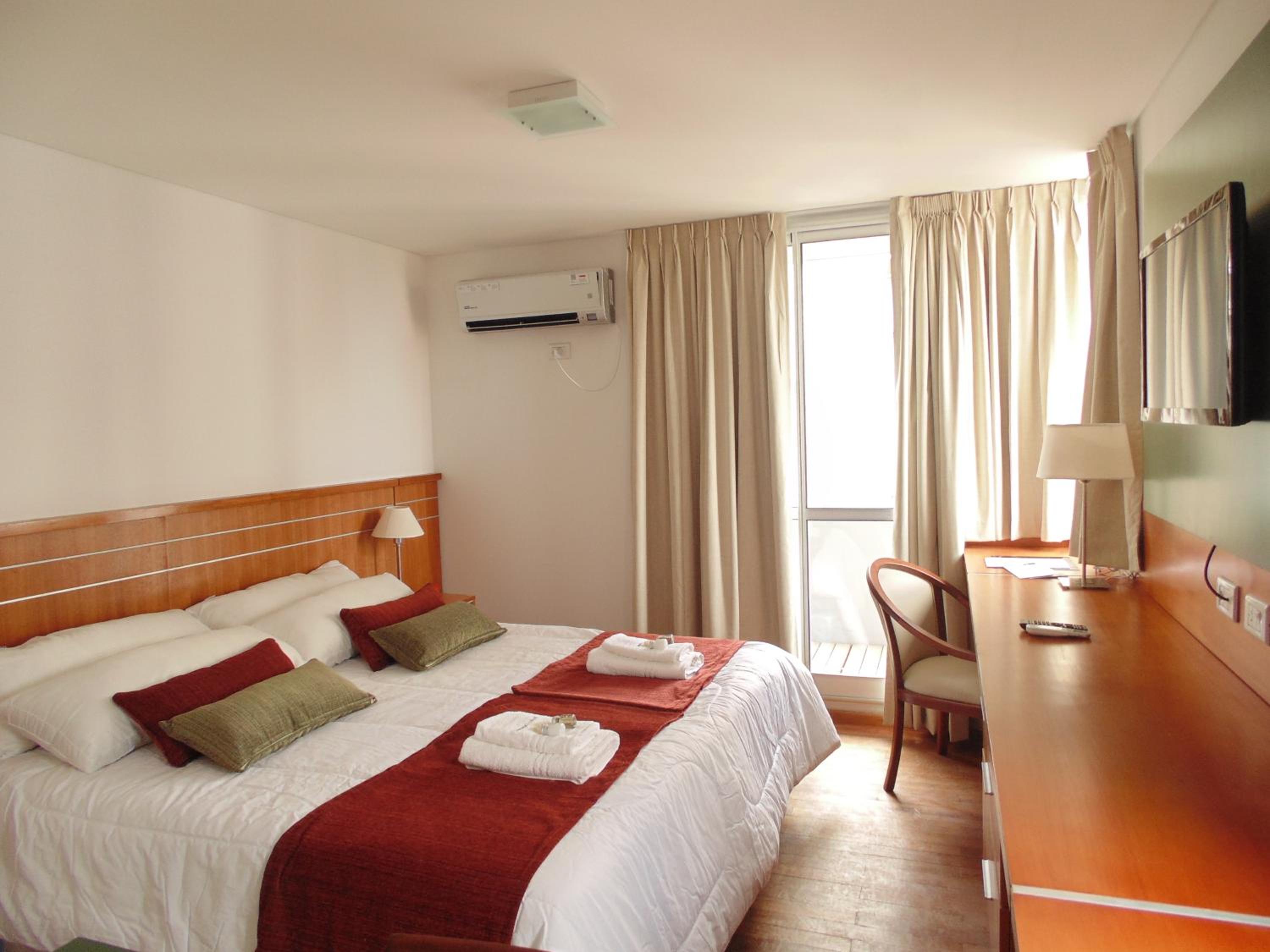 Studio Apartment photo 1