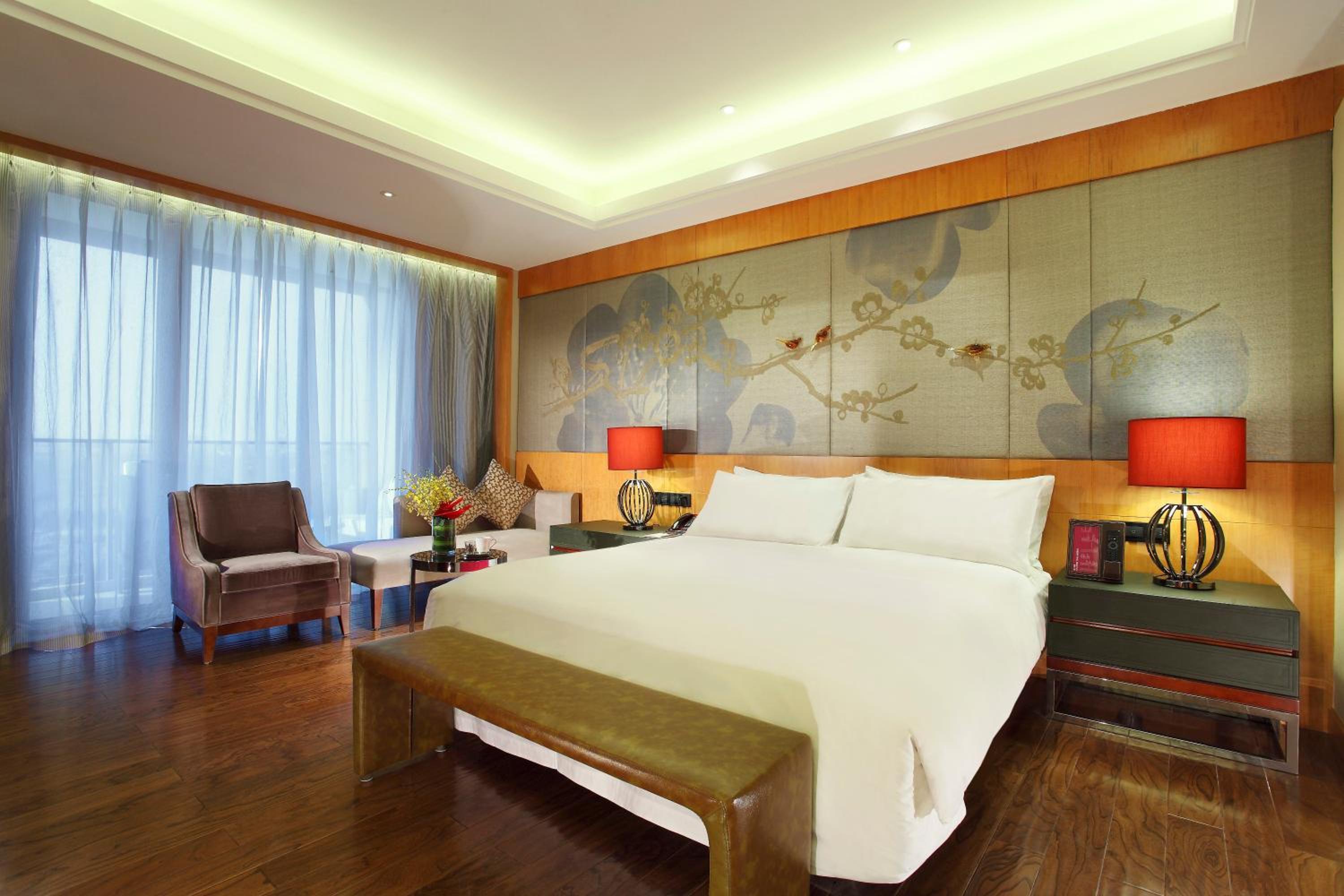 One-Bedroom Suite photo 2
