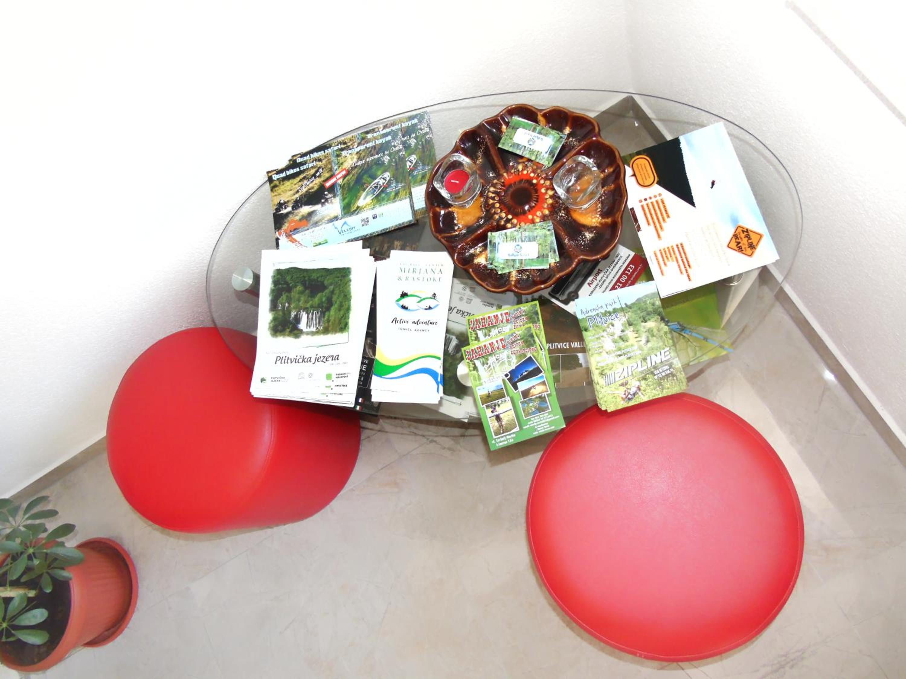 Double Room - Photo 8