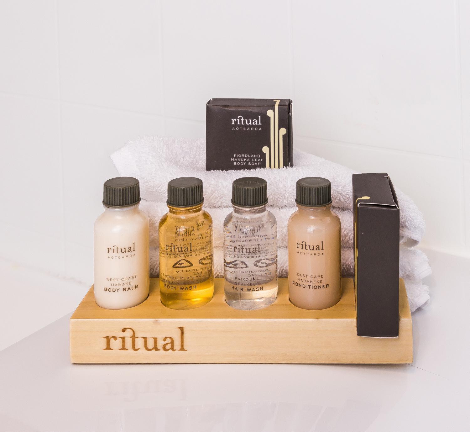 Studio with Spa Bath - Photo 1