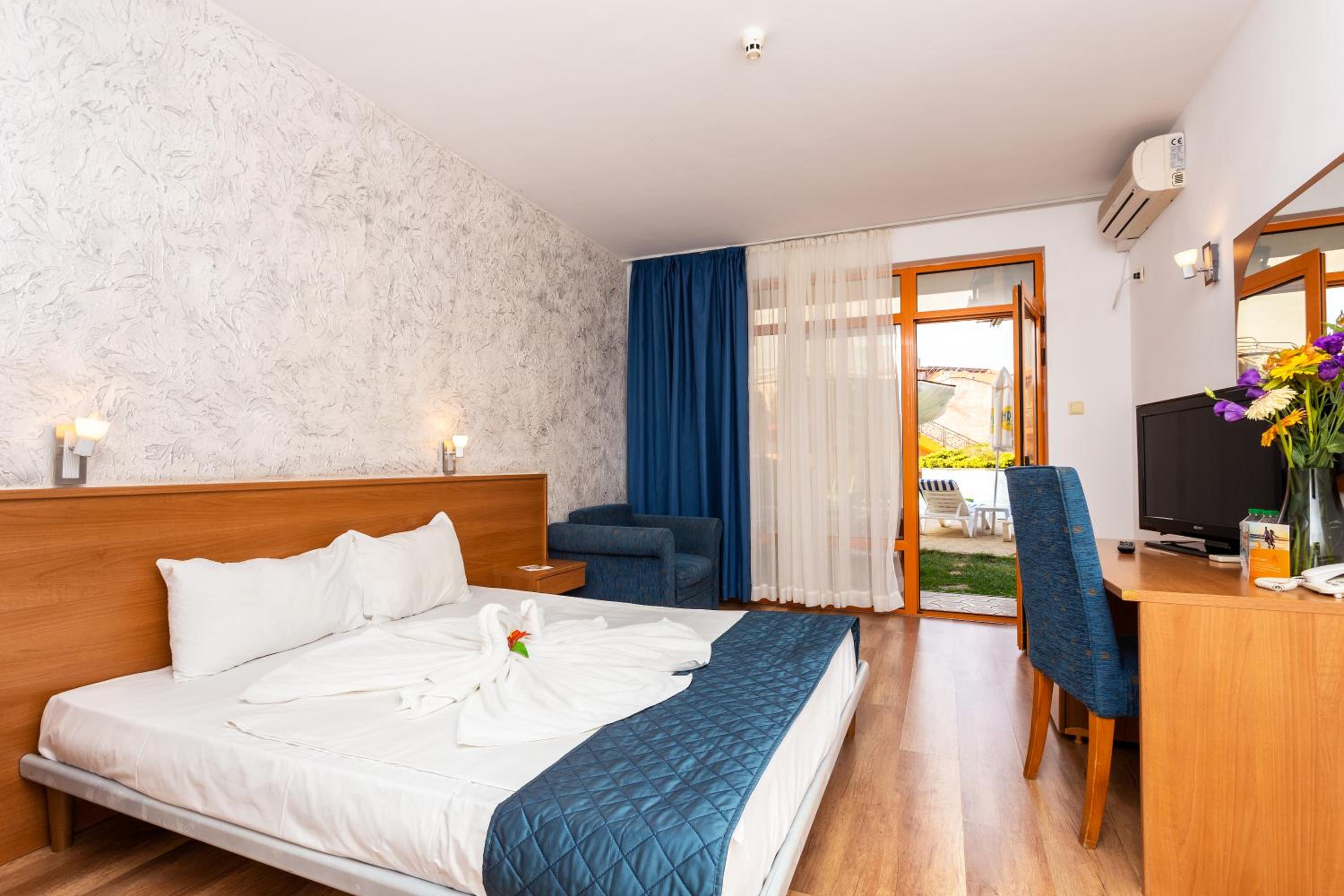 Family Room (2 Adults + 1 Child) - All Inclusive
