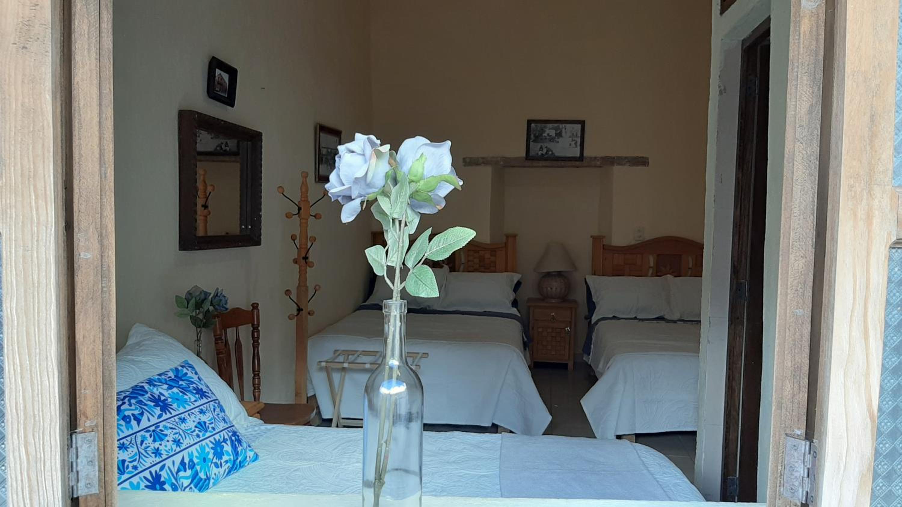 Triple Room with Private Bathroom - Photo 4