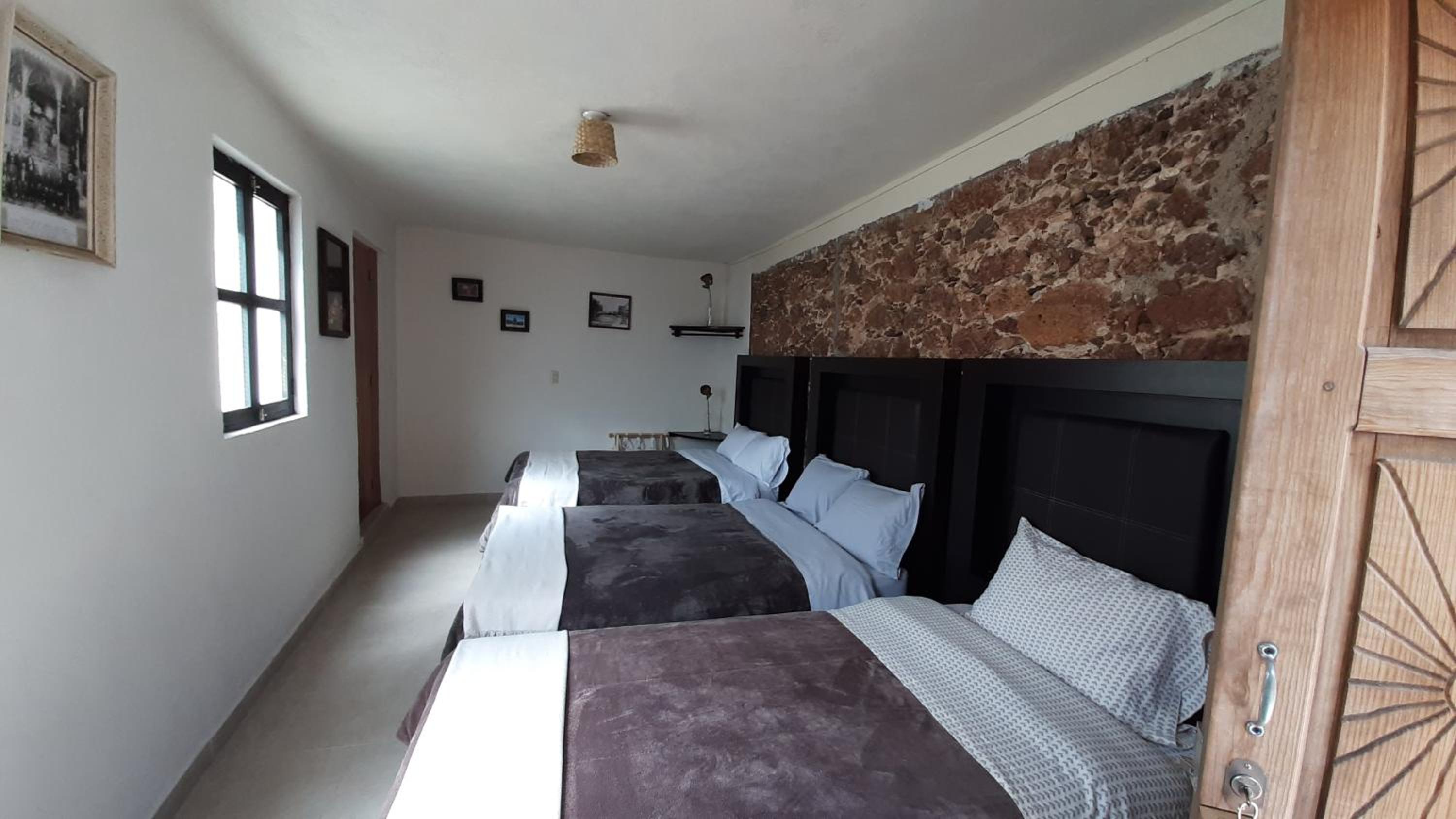 Triple Room with Mountain View - Photo 7