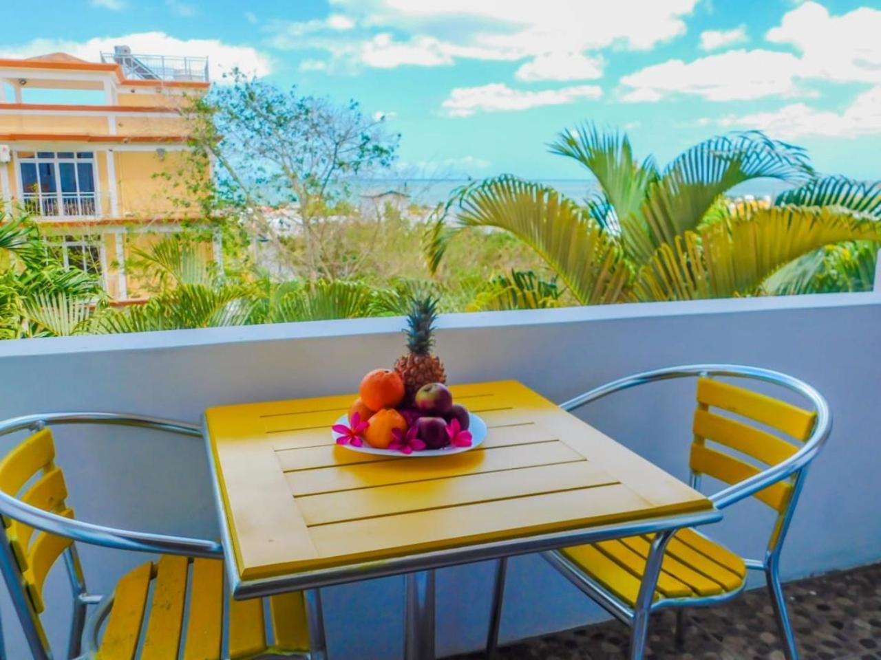 Studio with Sea View