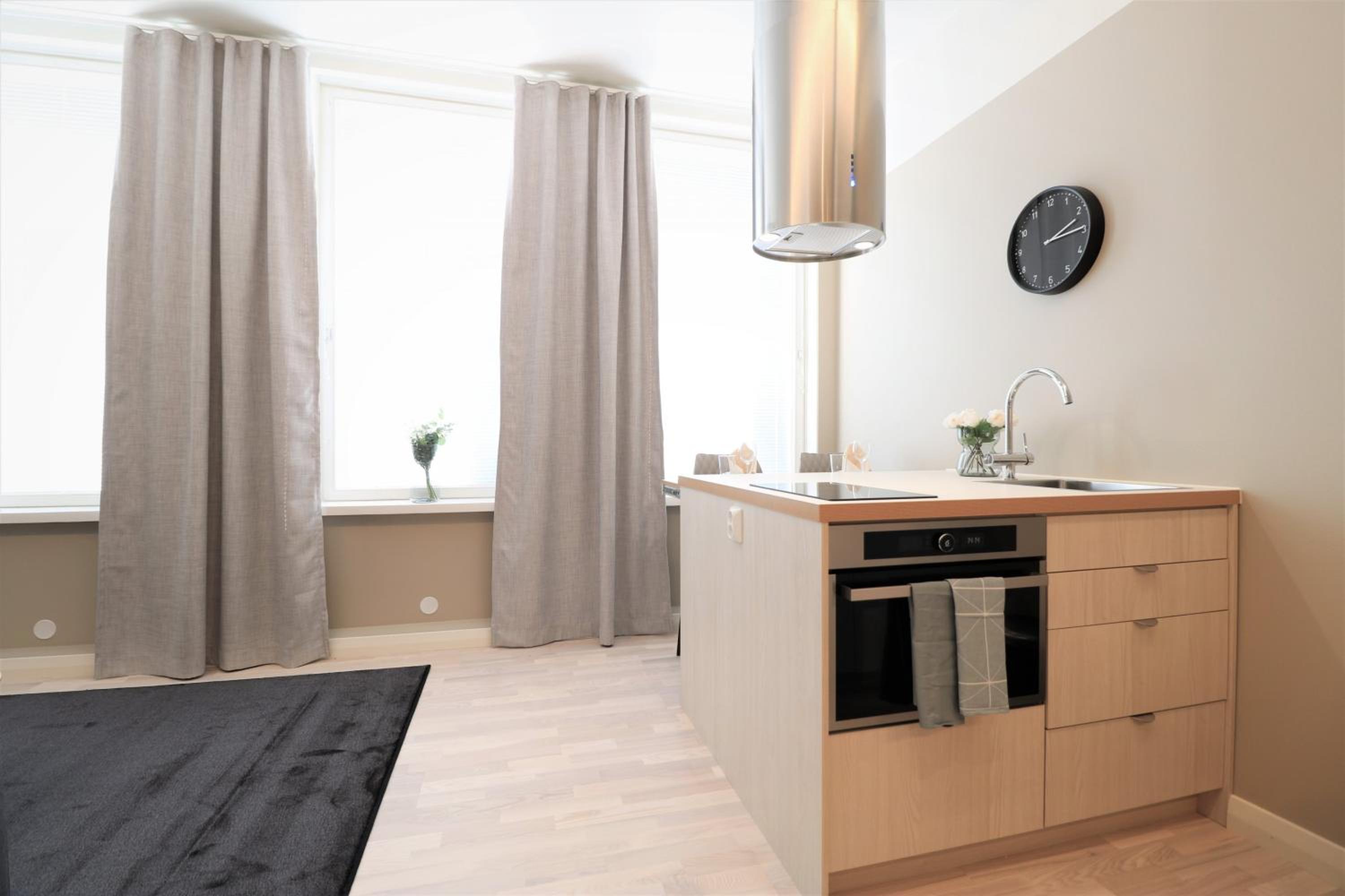 Two-Bedroom Apartment - Photo 4