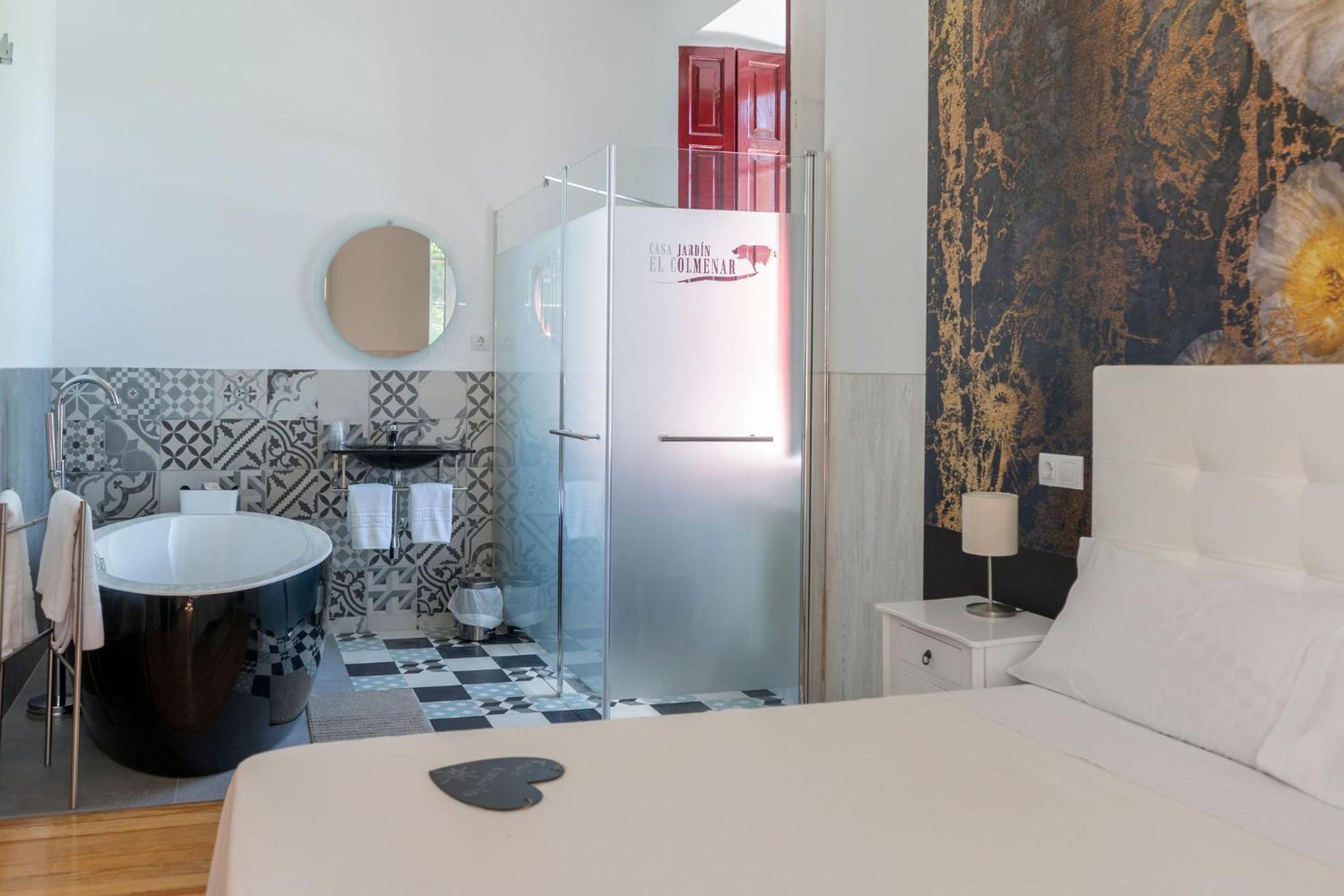 Suite with Balcony photo 2