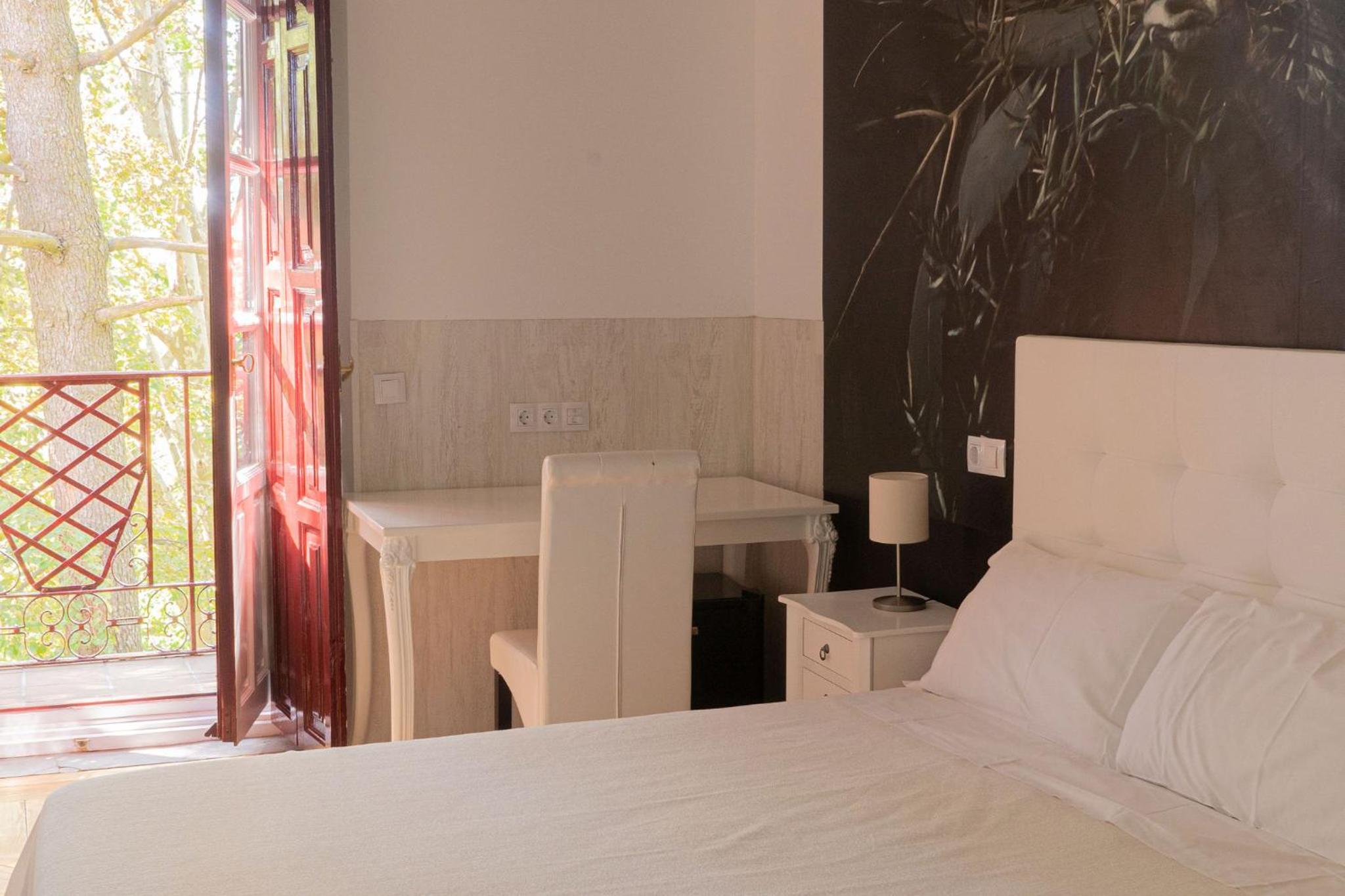 Suite with Balcony photo 3