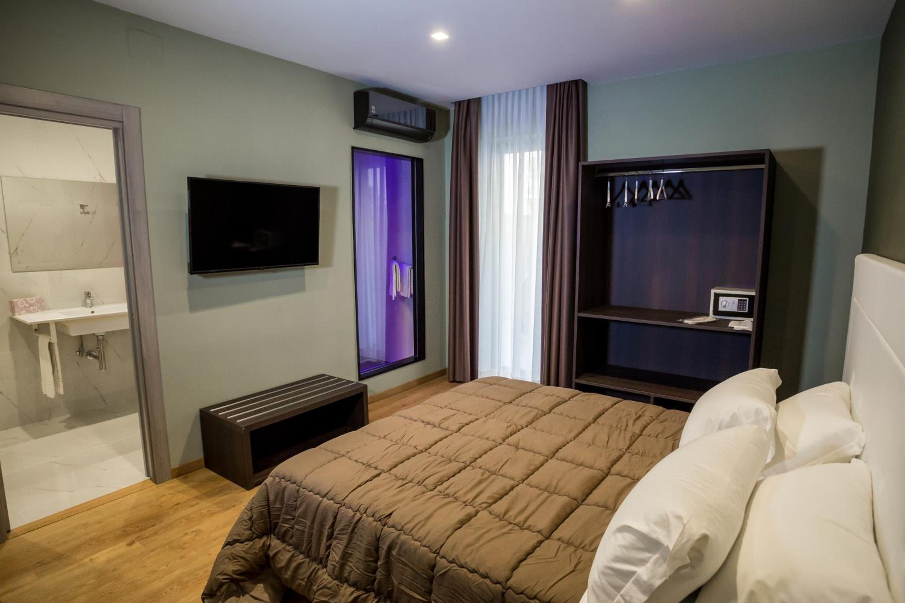Junior Suite - Photo 11