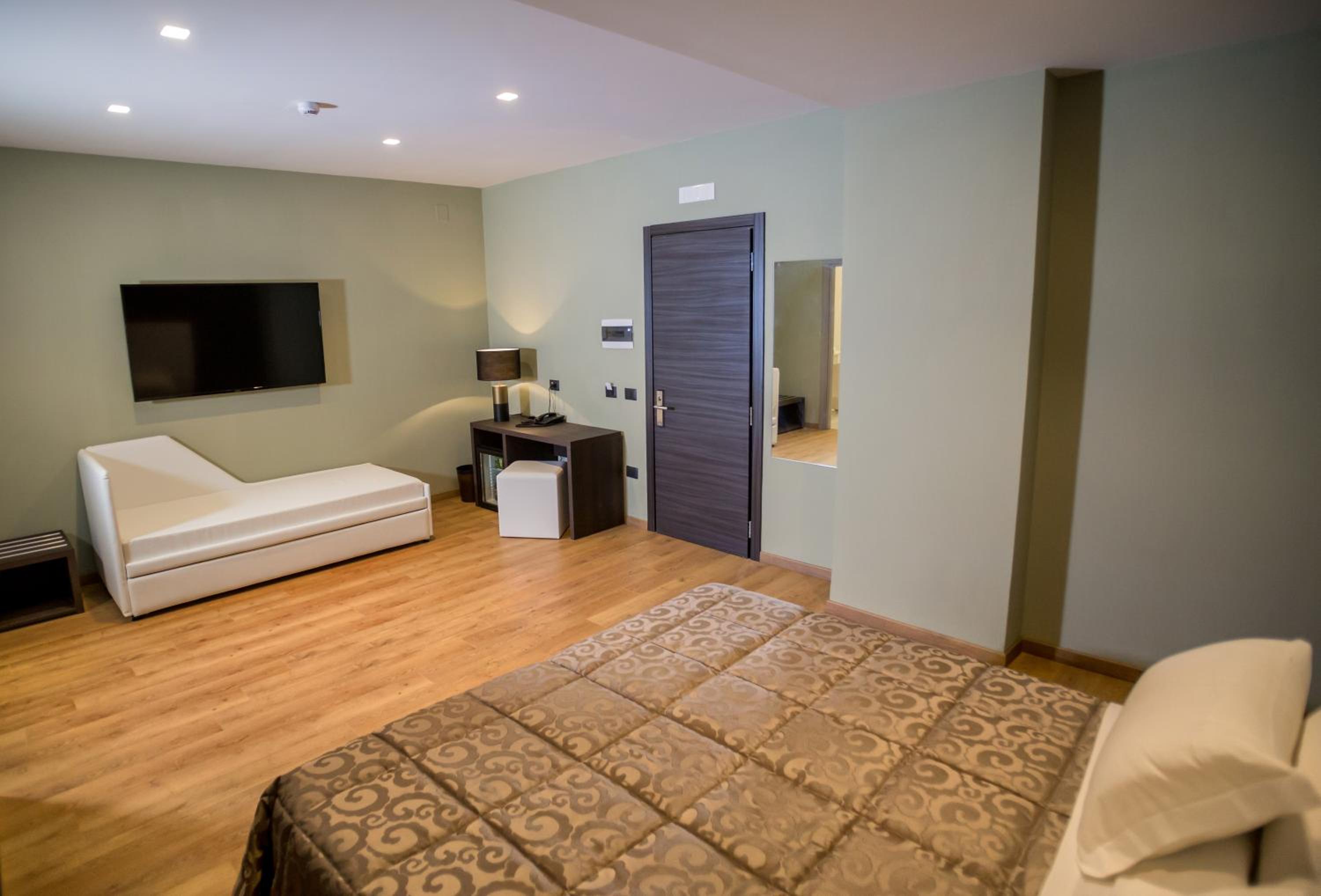 Junior Suite - Photo 4