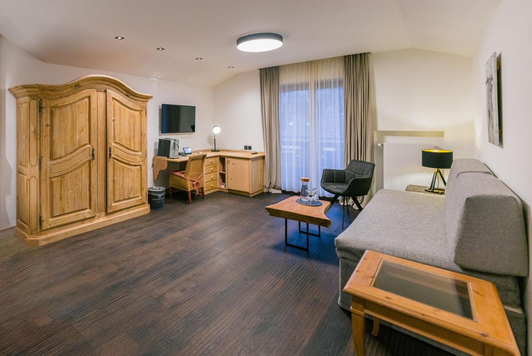 Suite with Balcony