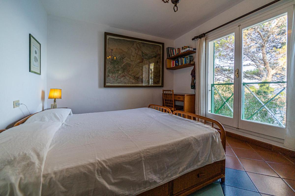 Villa with Sea View photo 2
