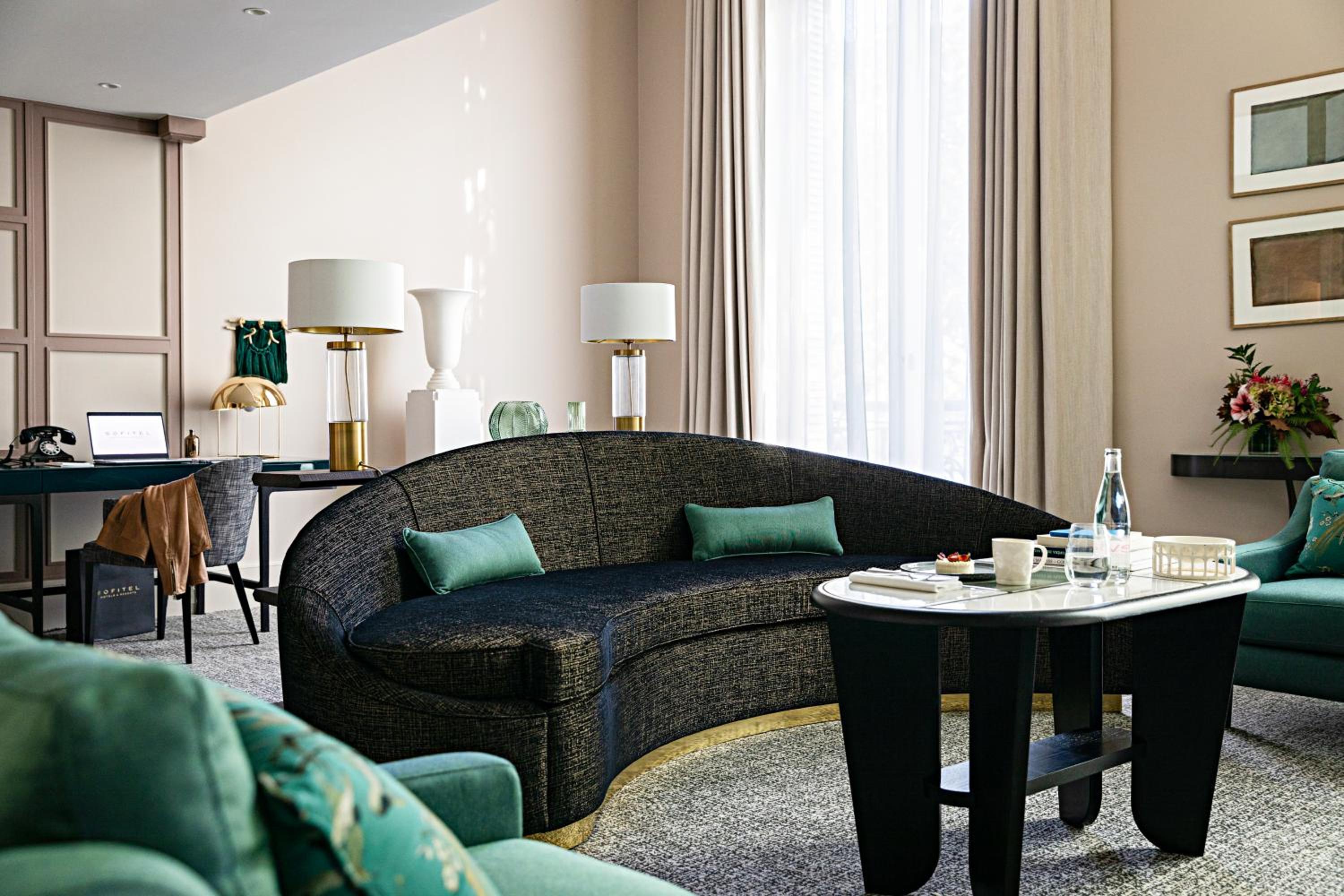 Suite Opéra Lit King-Size en Duplex avec Salon et Balcon