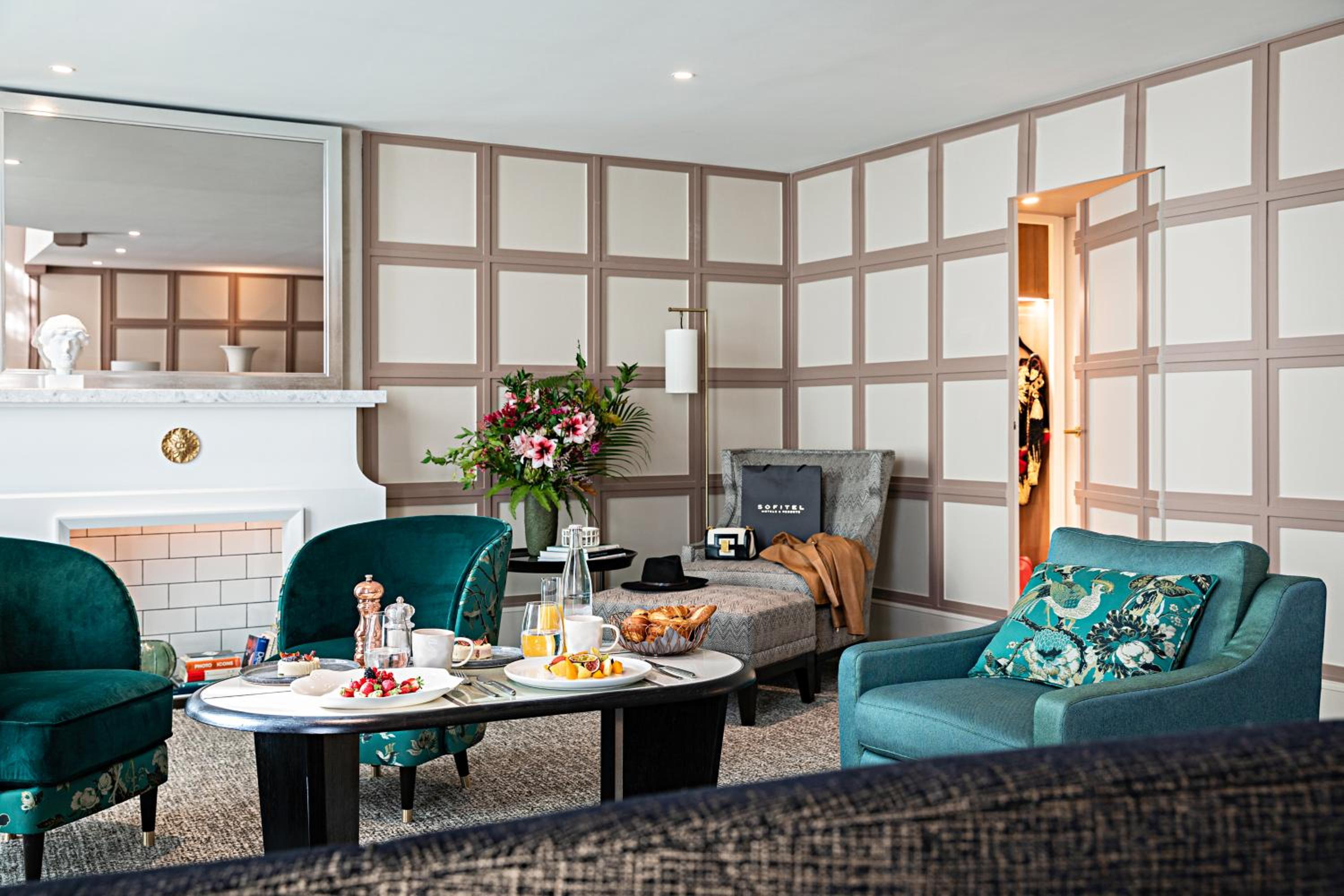 Suite Opéra Lit King-Size en Duplex avec Salon et Balcon