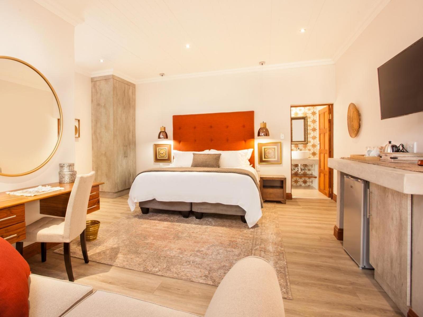 Superior King Room - Photo 7