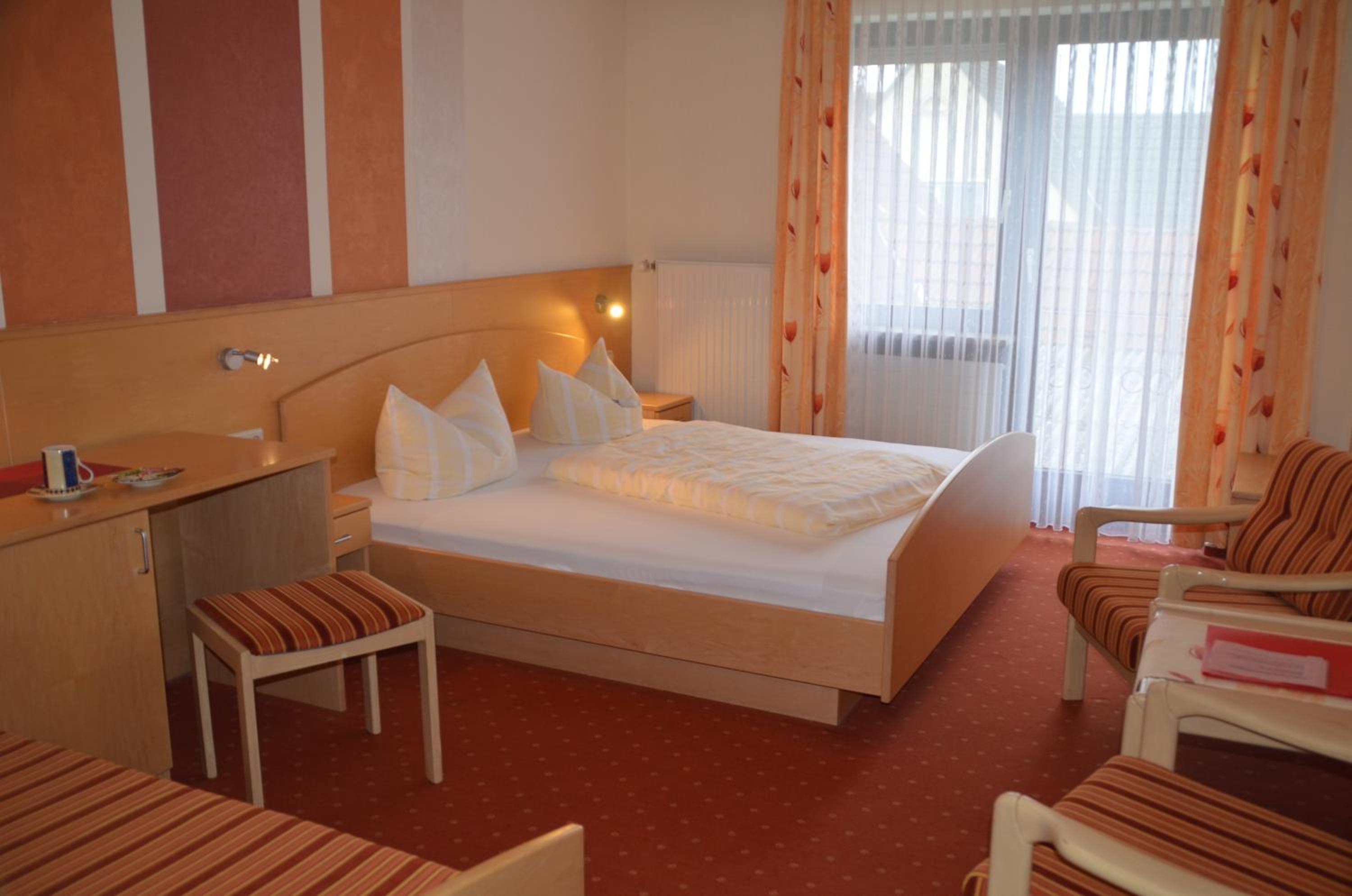 Double Room with Balcony photo 3