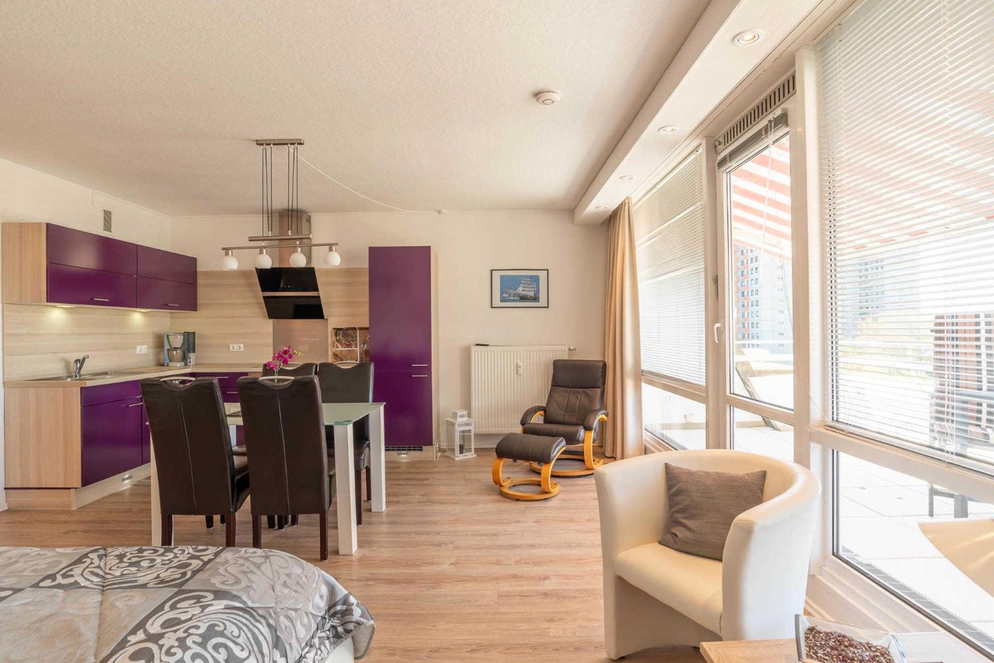 Apartment With Balcony photo 1