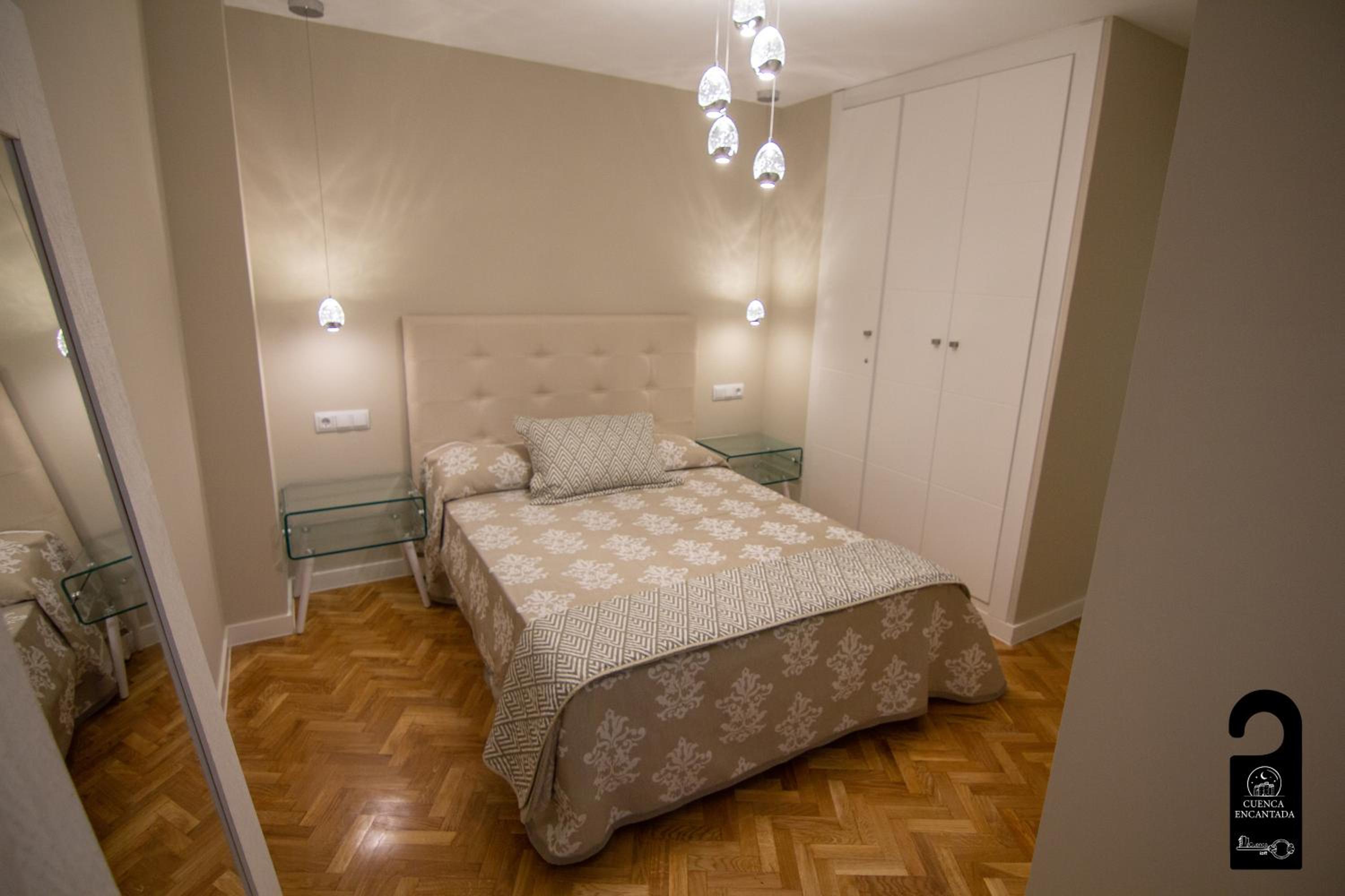 Apartment photo 2
