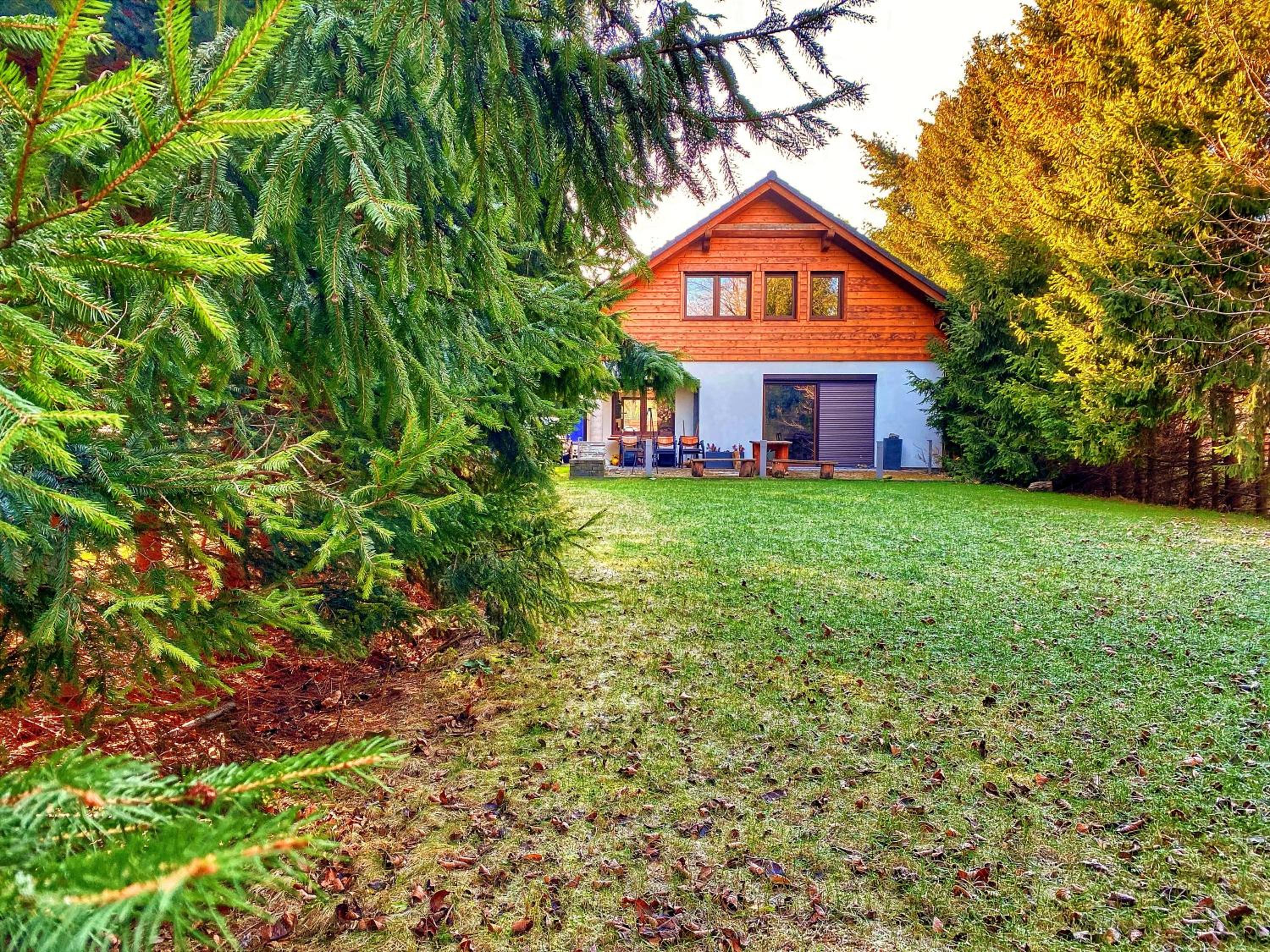 Villa photo 2