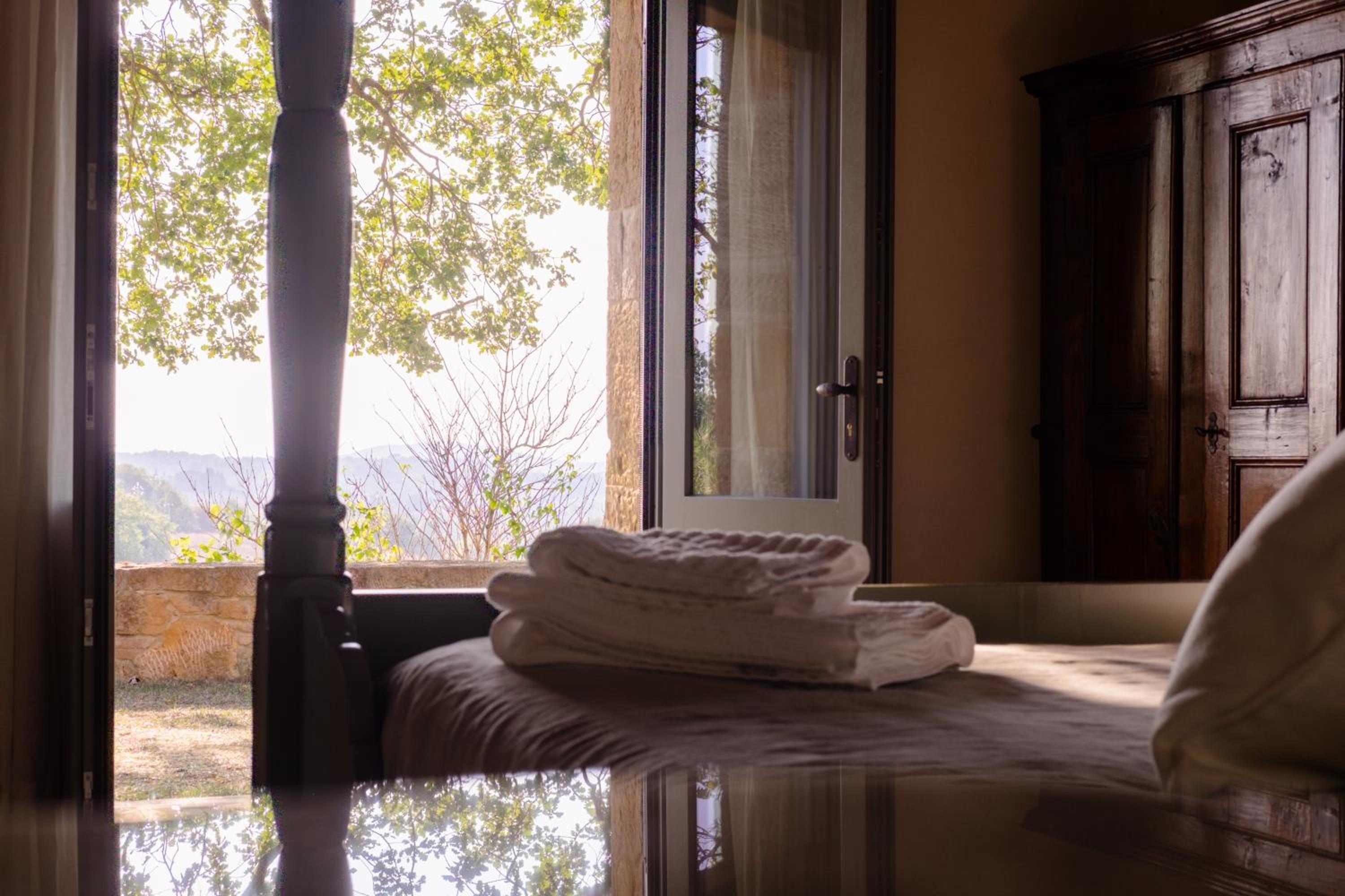 Suite with Garden View photo 3