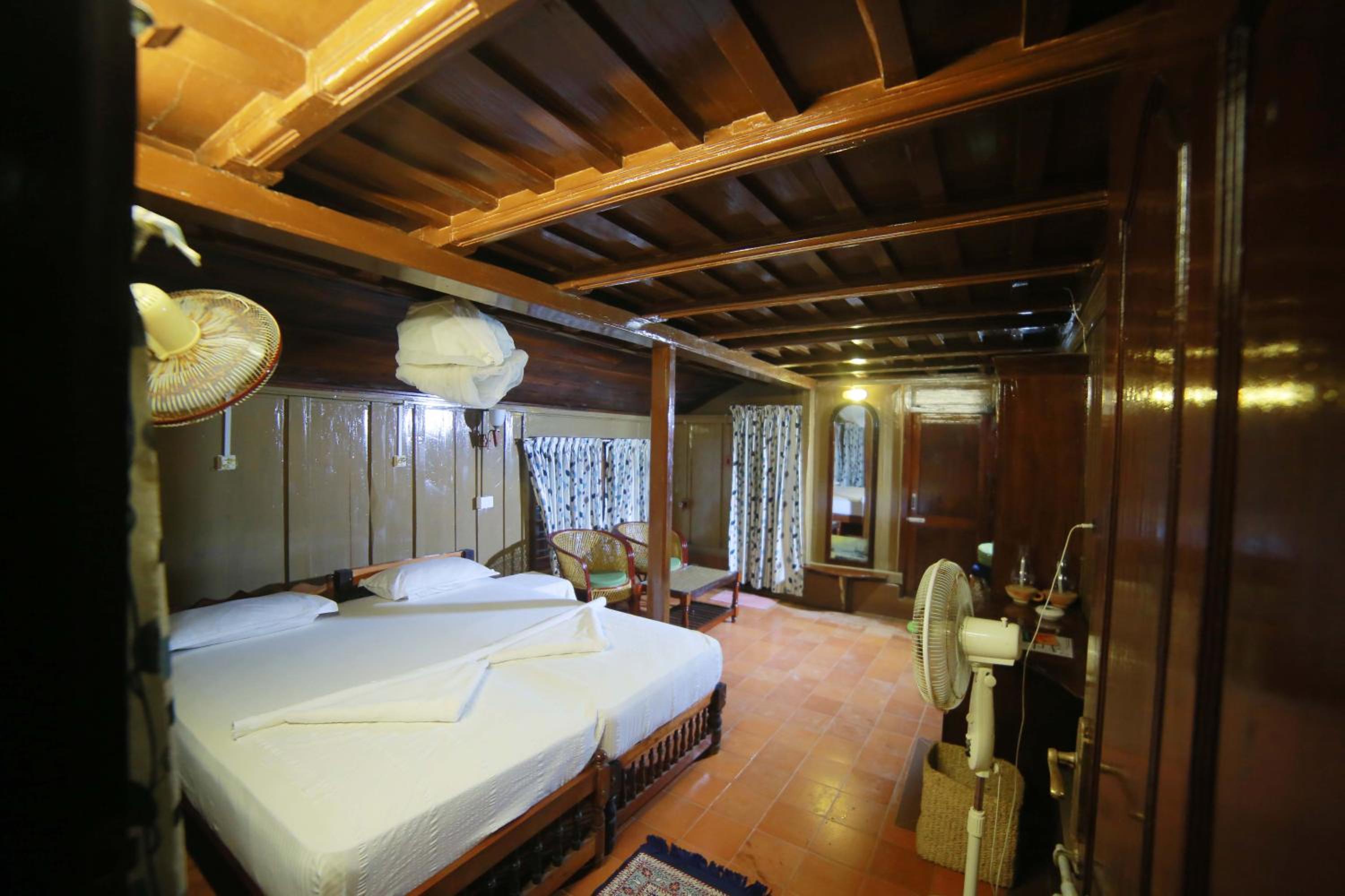 Superior Queen Room