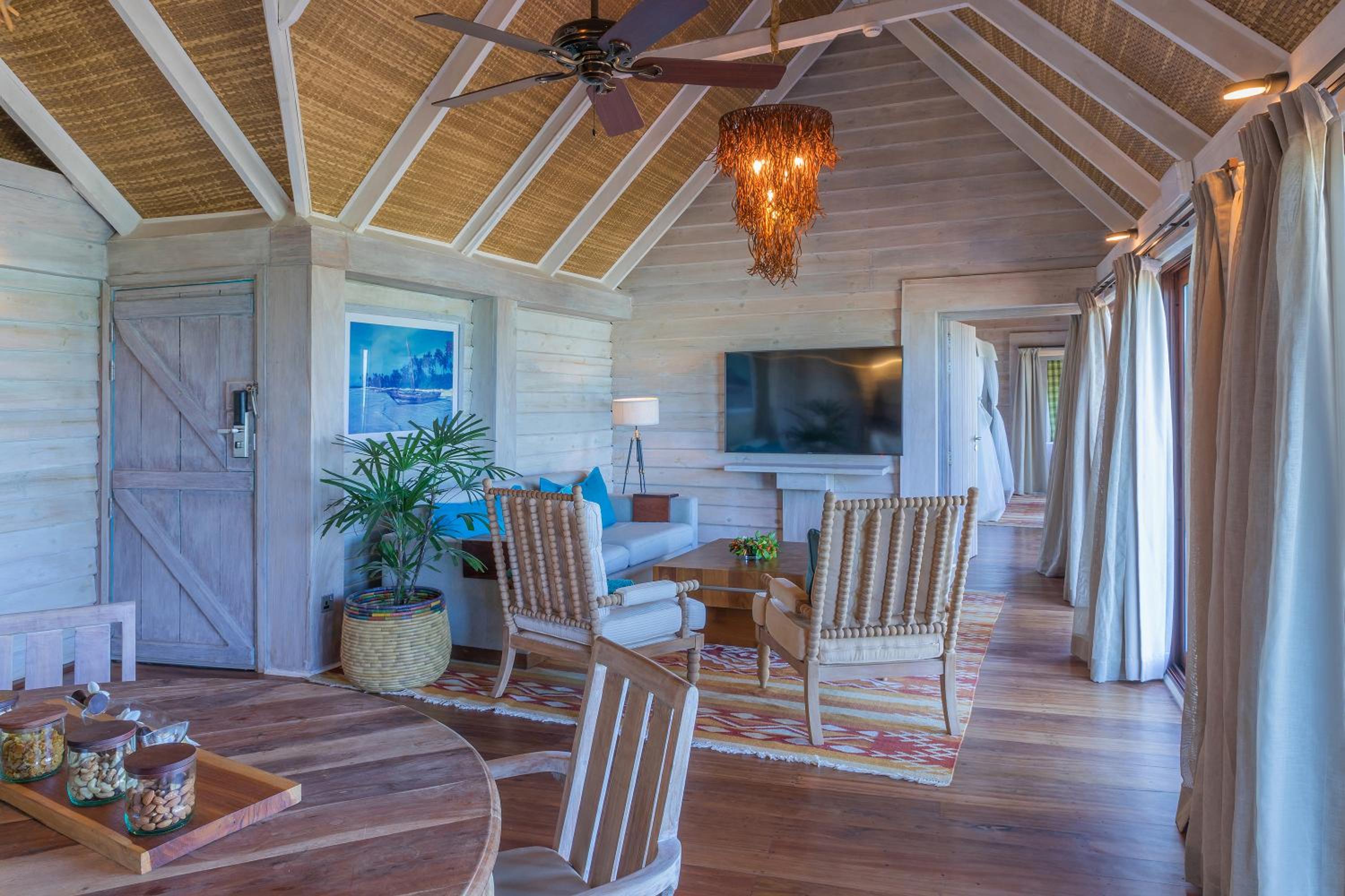 The Level 2 Bedroom Beach Pavilion