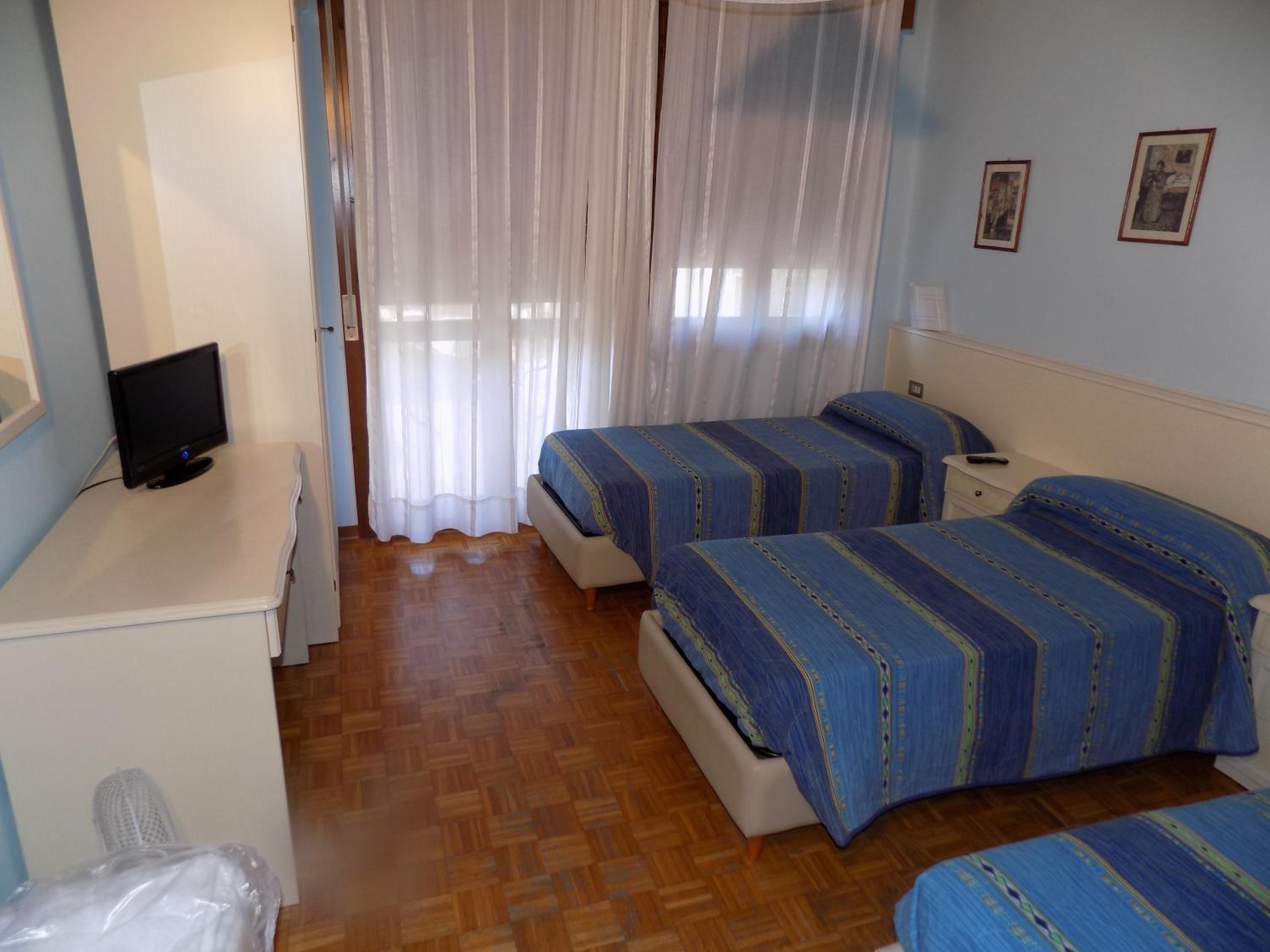 Double Room - Photo 1