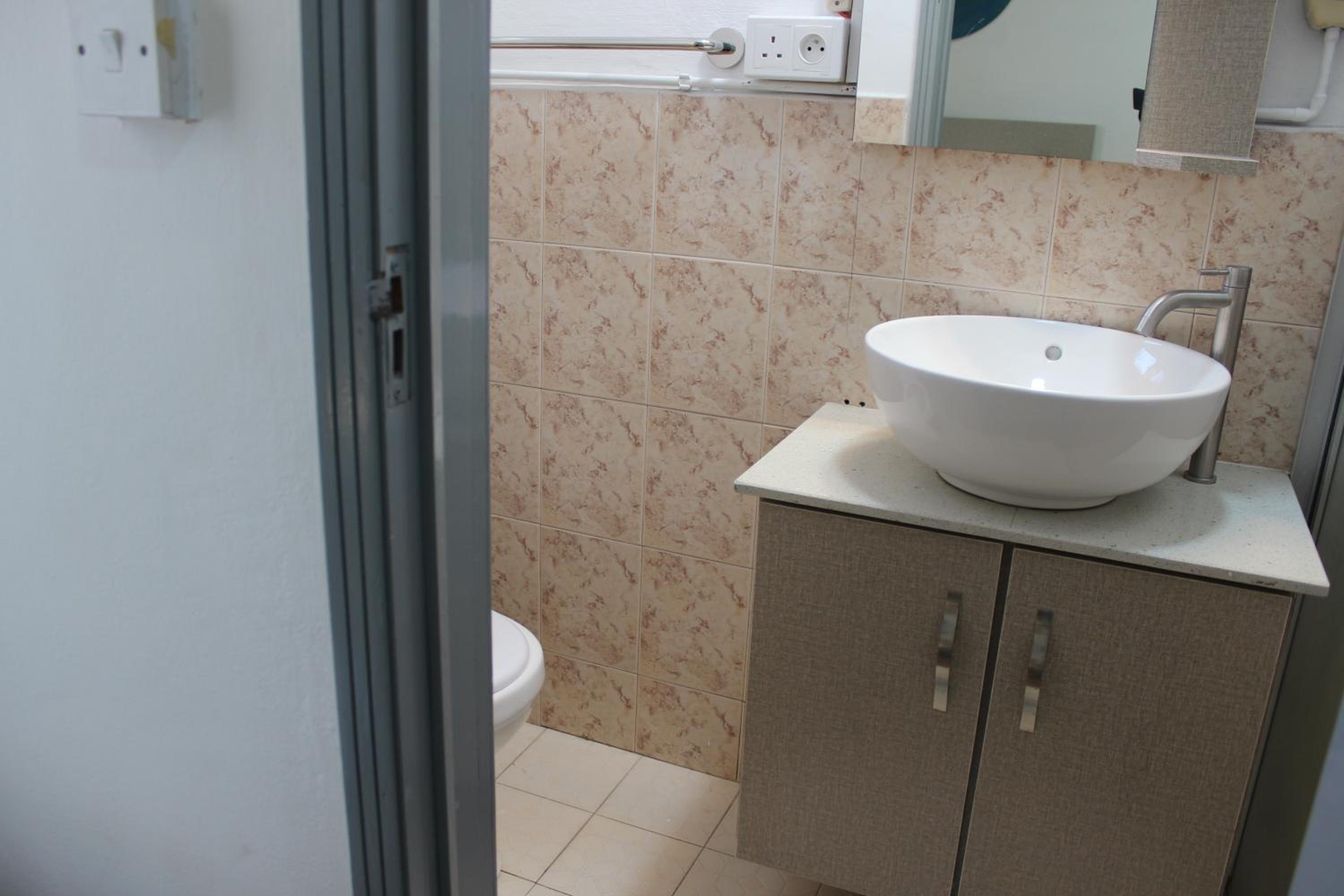 Standard Double Room - Photo 6