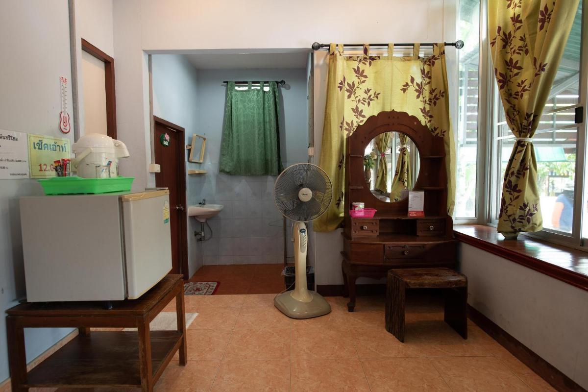 Deluxe Twin Room photo 2