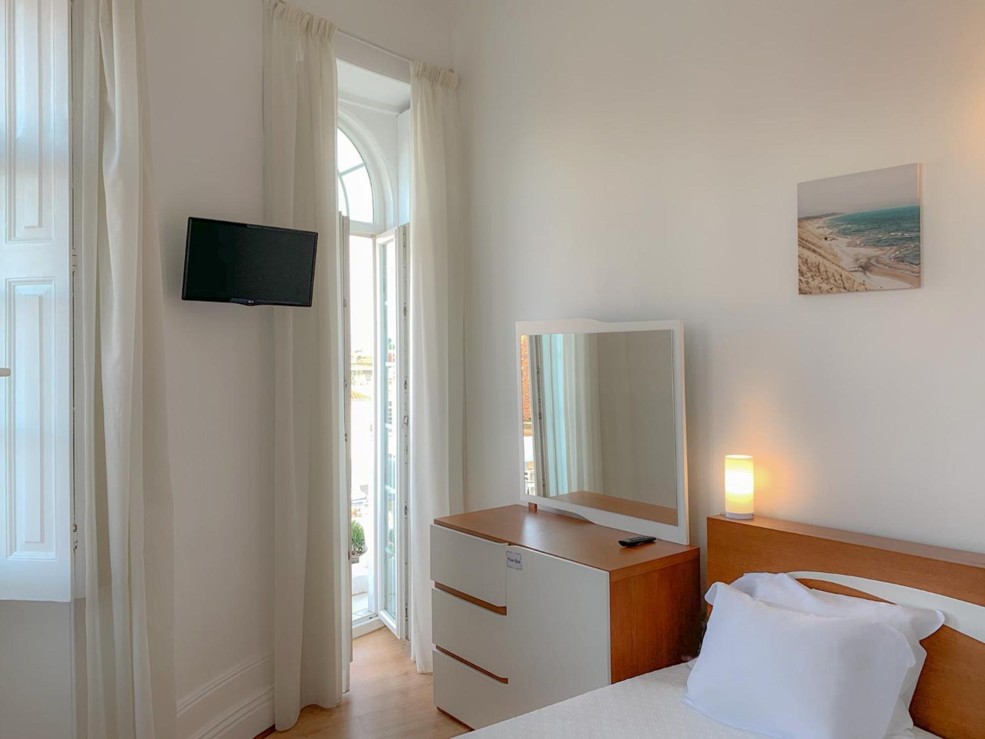 Single Room with Balcony photo 1
