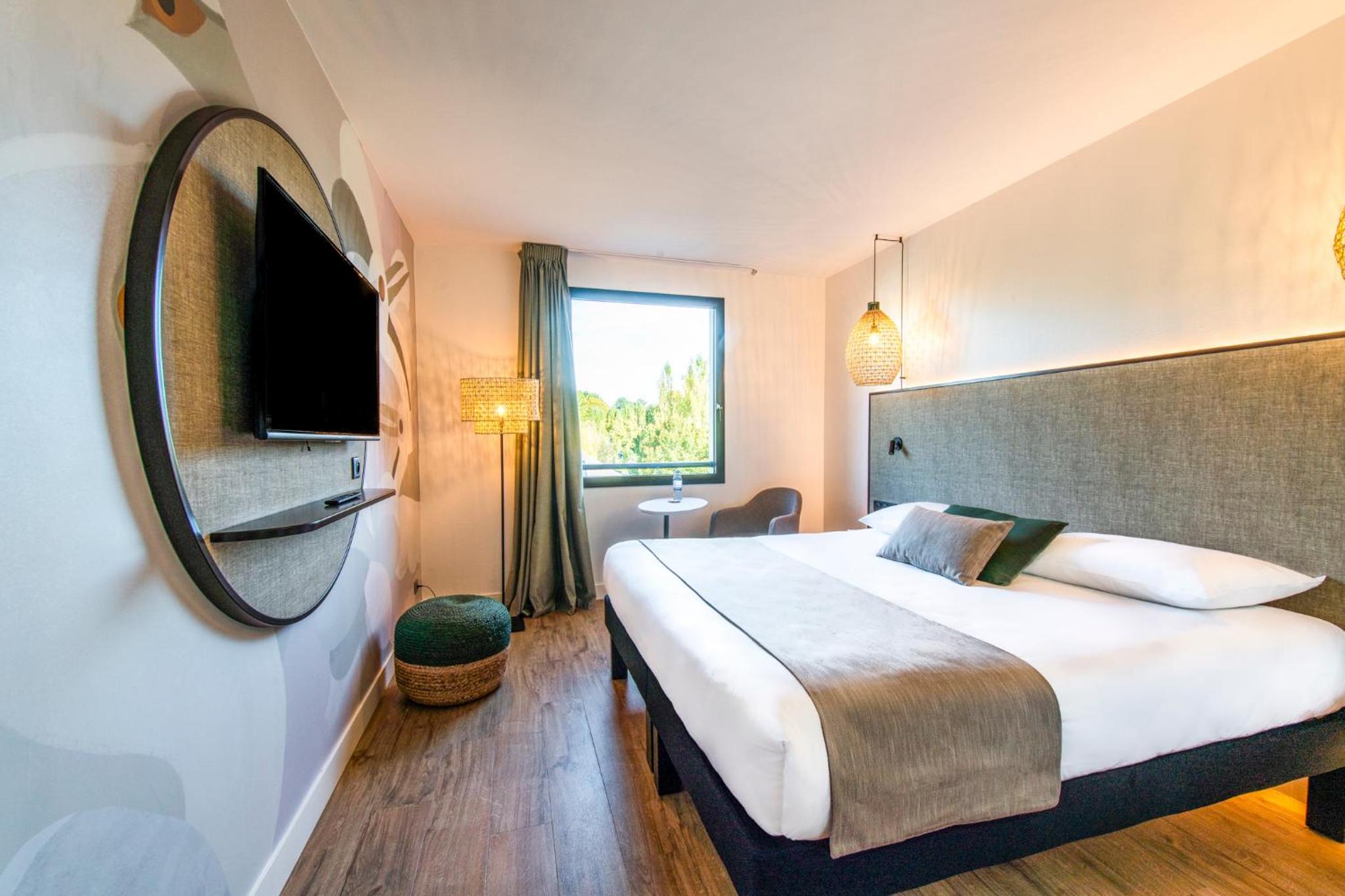 Standard Double Room - Garden Side - Photo 6