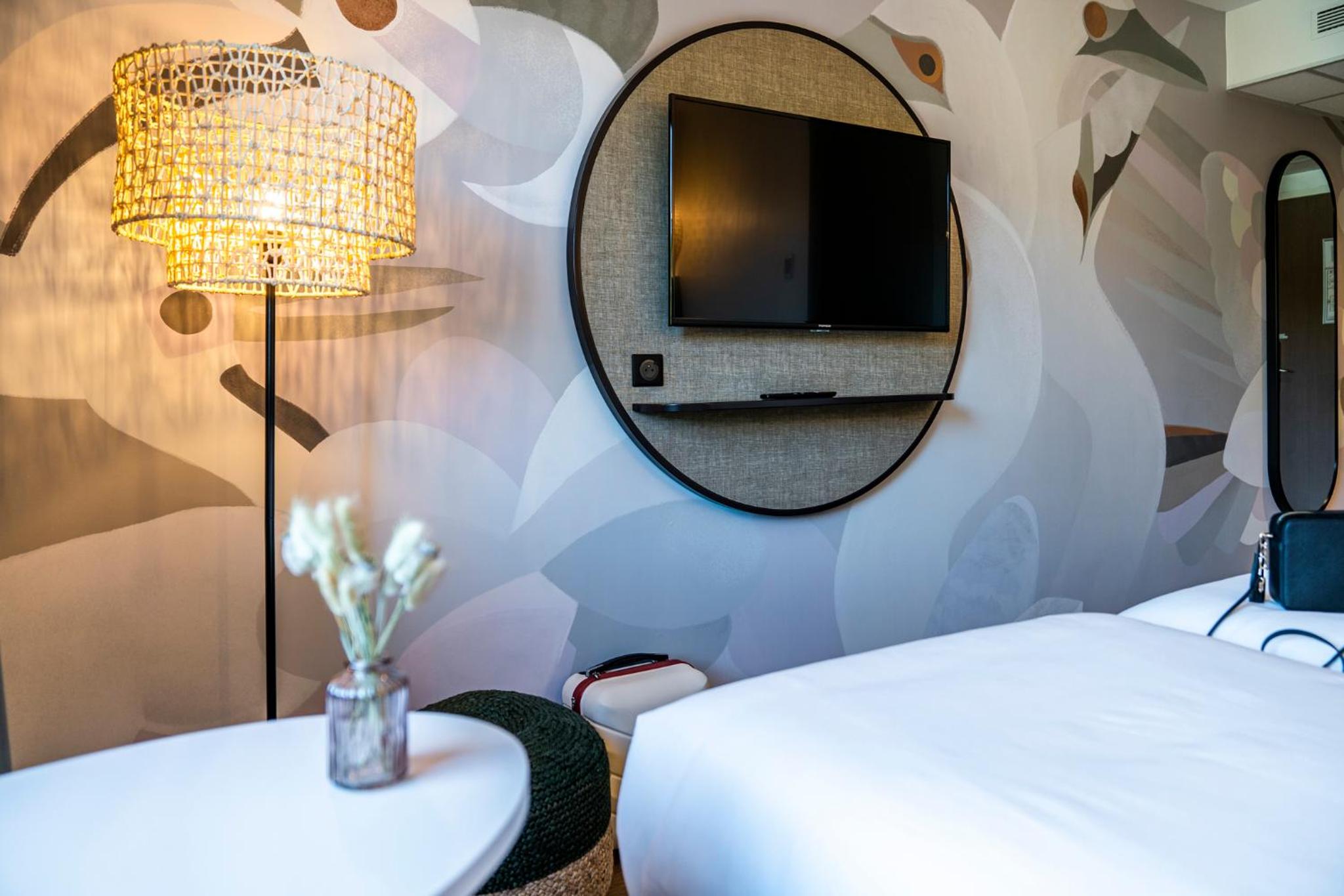 Standard Twin Room - Photo 3