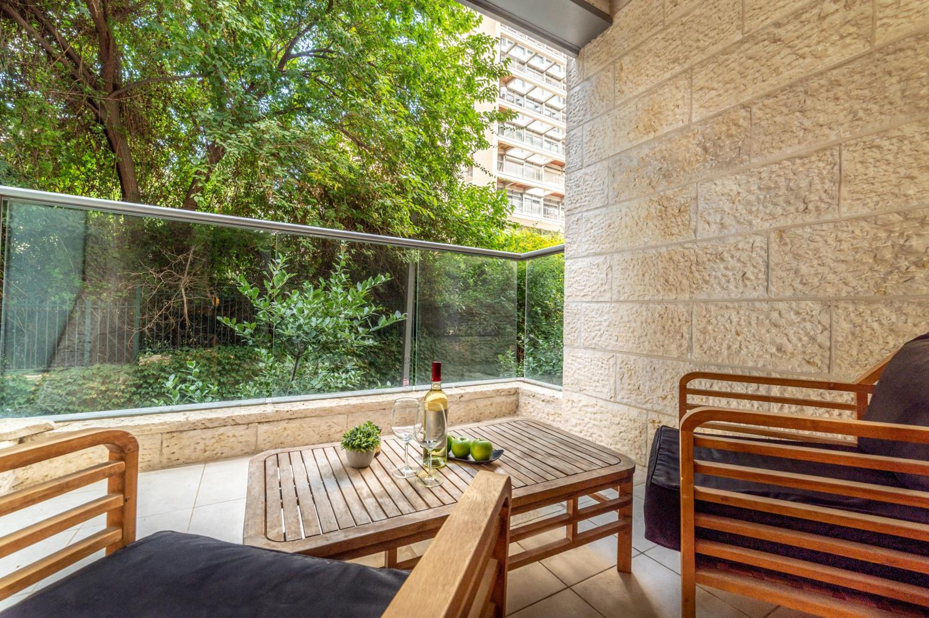 Deluxe Double or Twin Room with Terrace - Photo 14