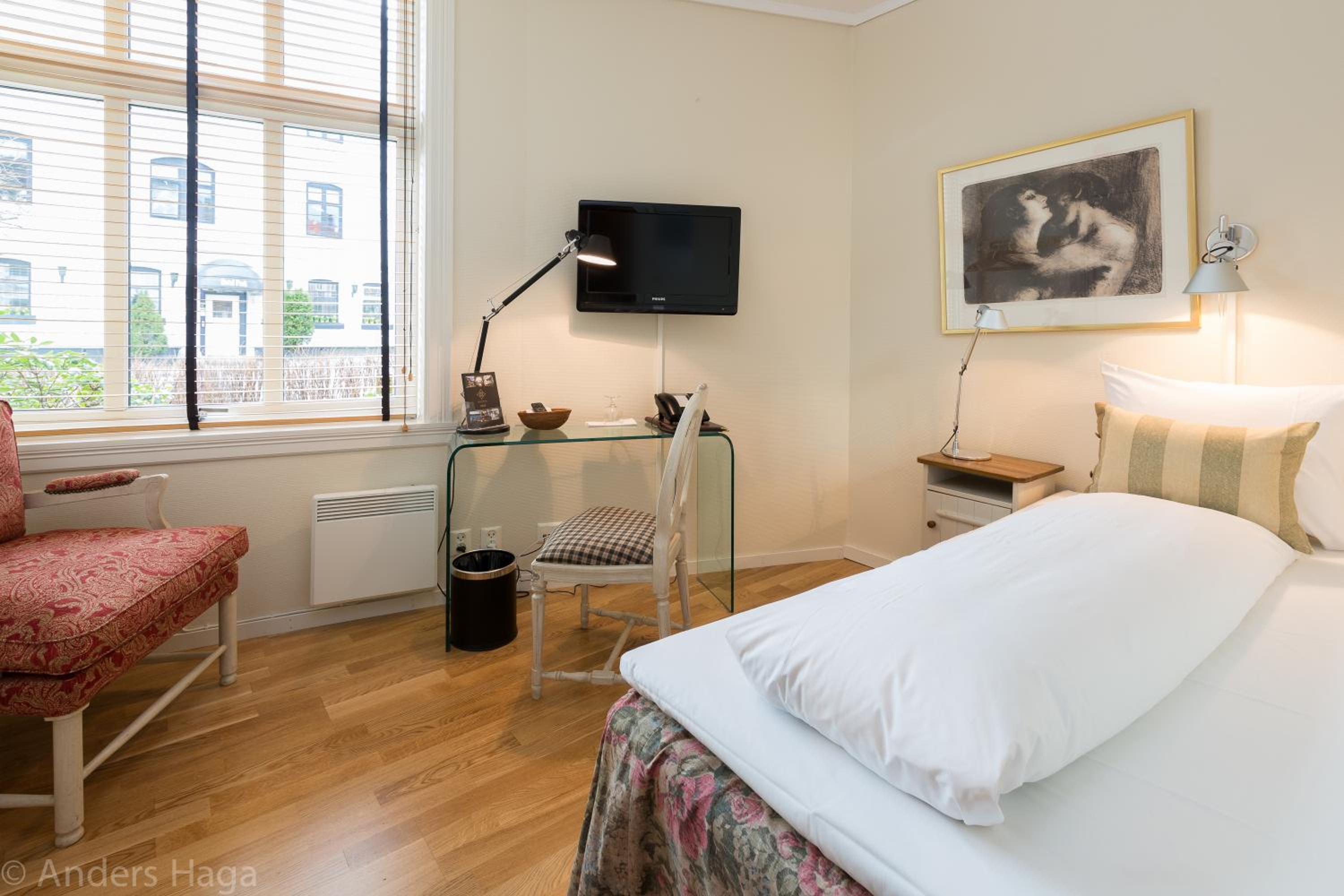 Single Room photo 2