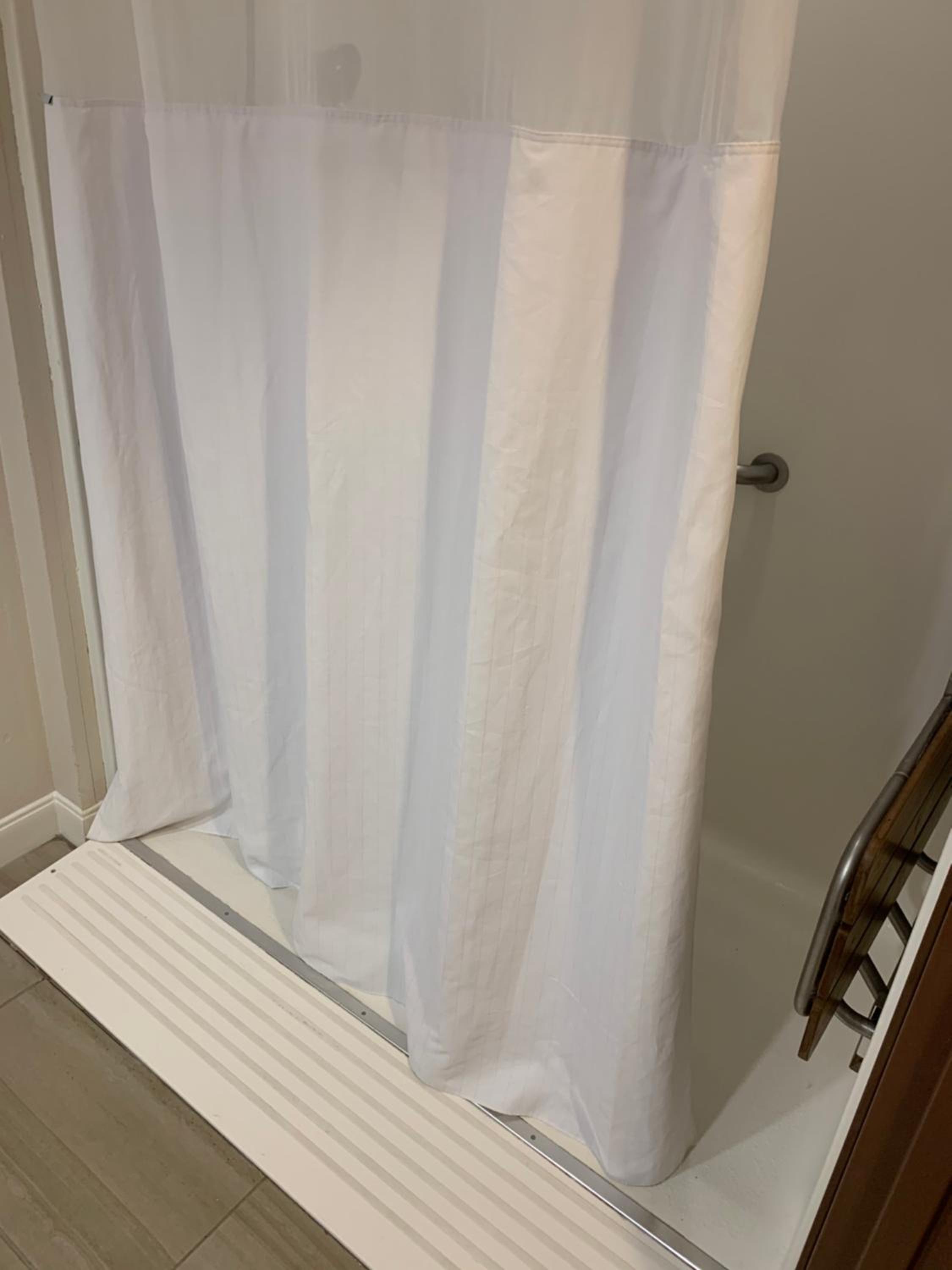 1 King Bed, Studio, Mobility/Hearing Impaired Accessible Suite, Non-Smoking - Photo 2