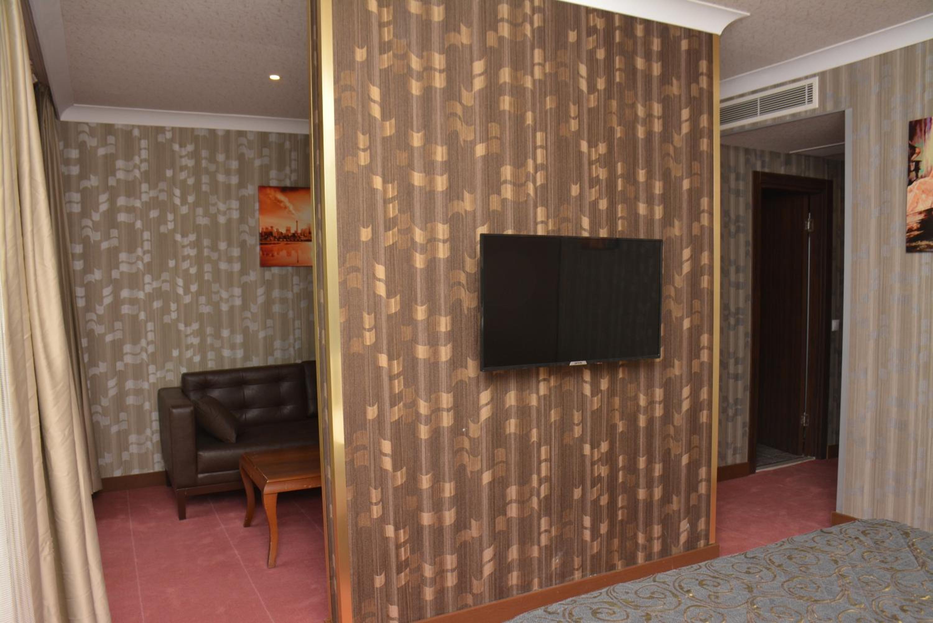 Deluxe Junior Suite