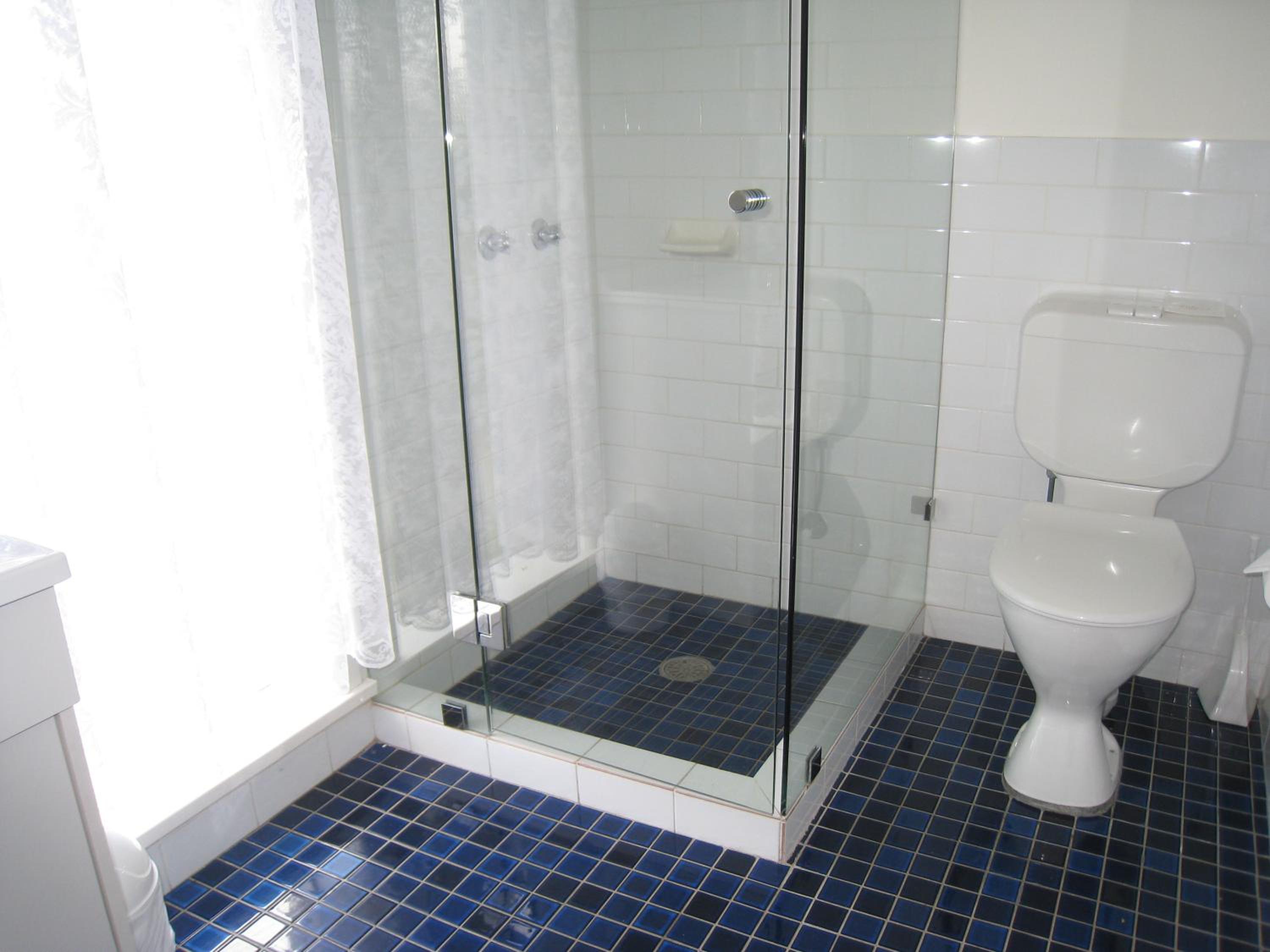 Deluxe King Room photo 3