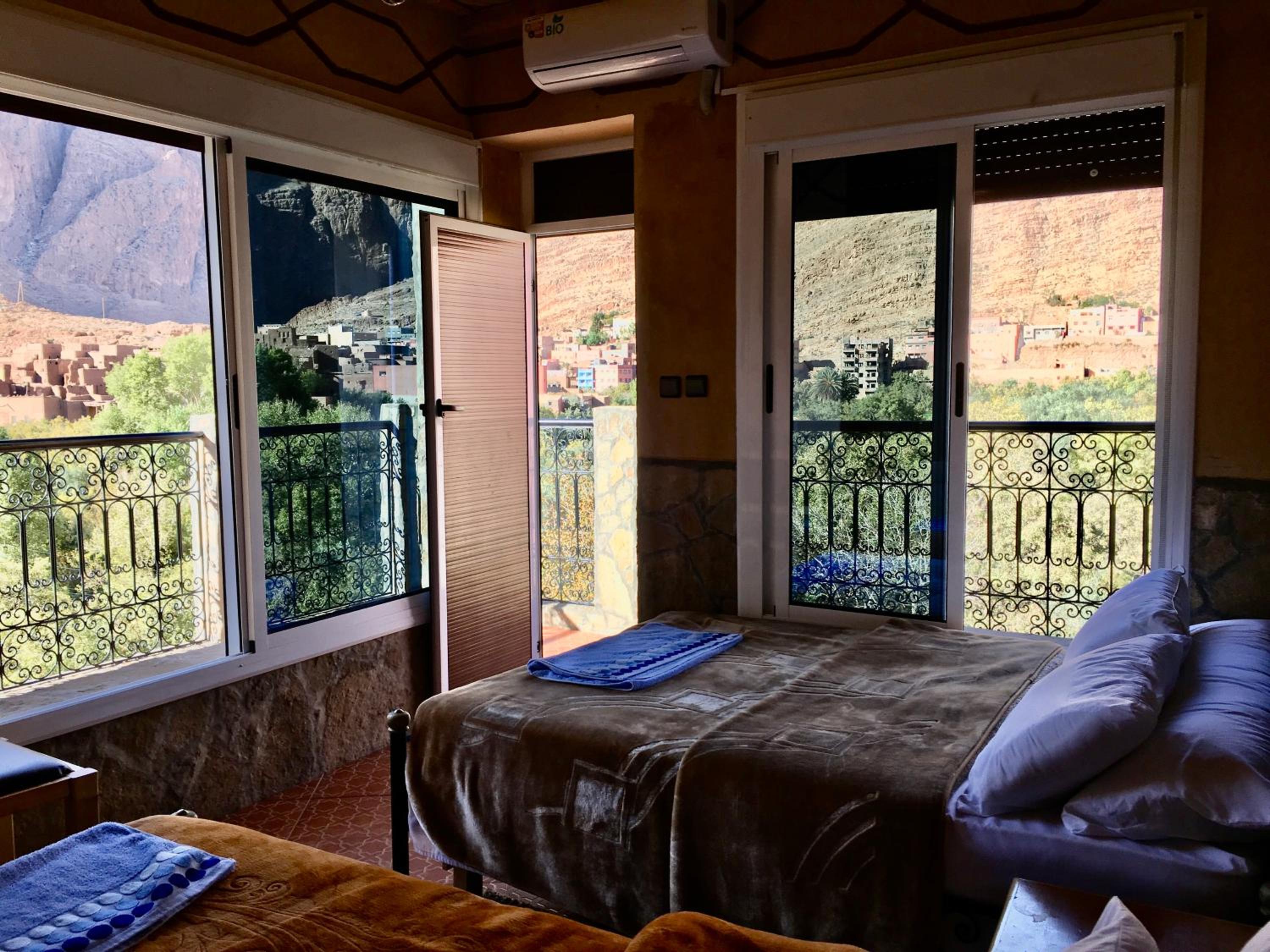 Deluxe Double Room with Balcony - Photo 2