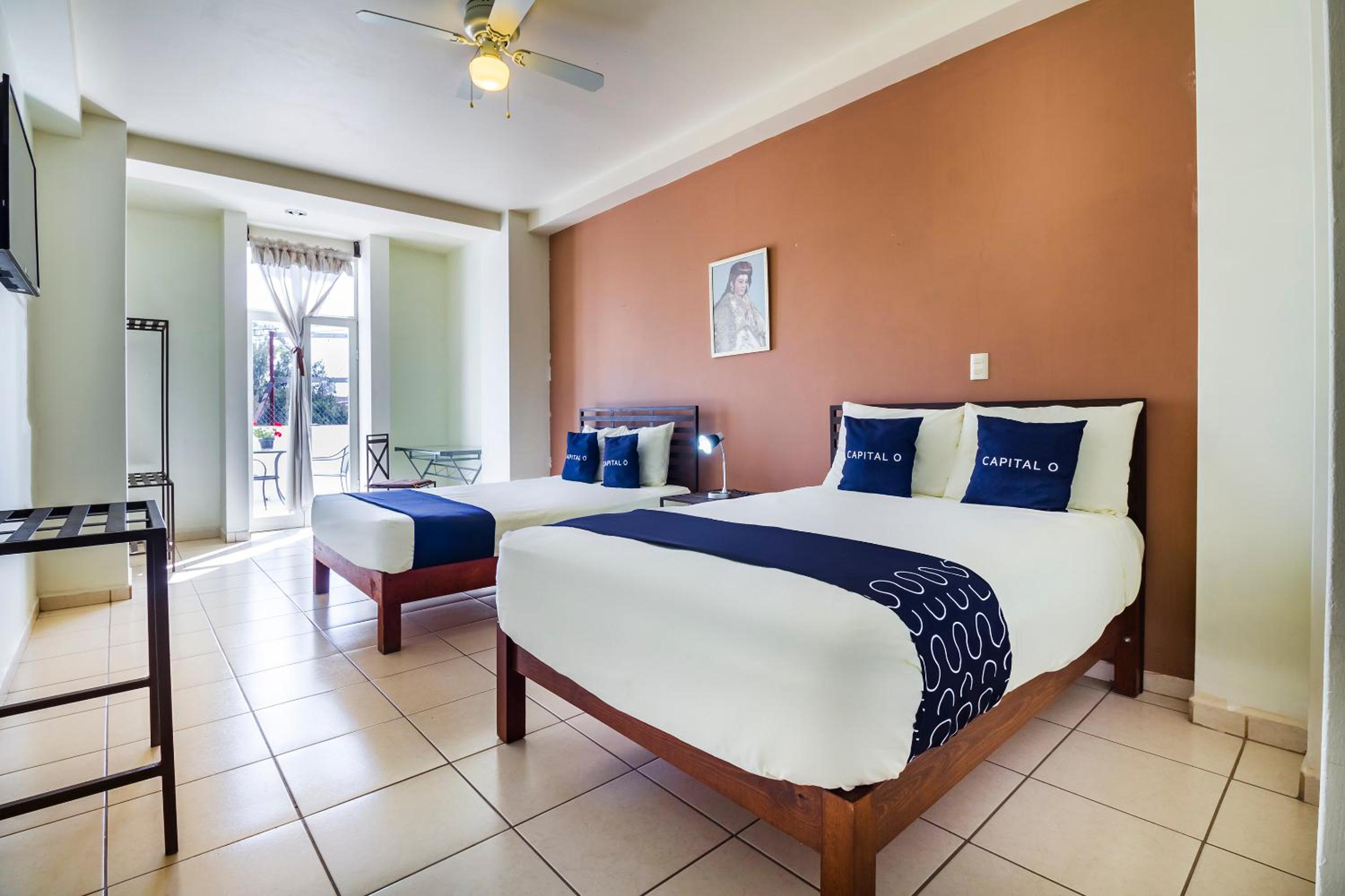 Budget Double Room photo 2