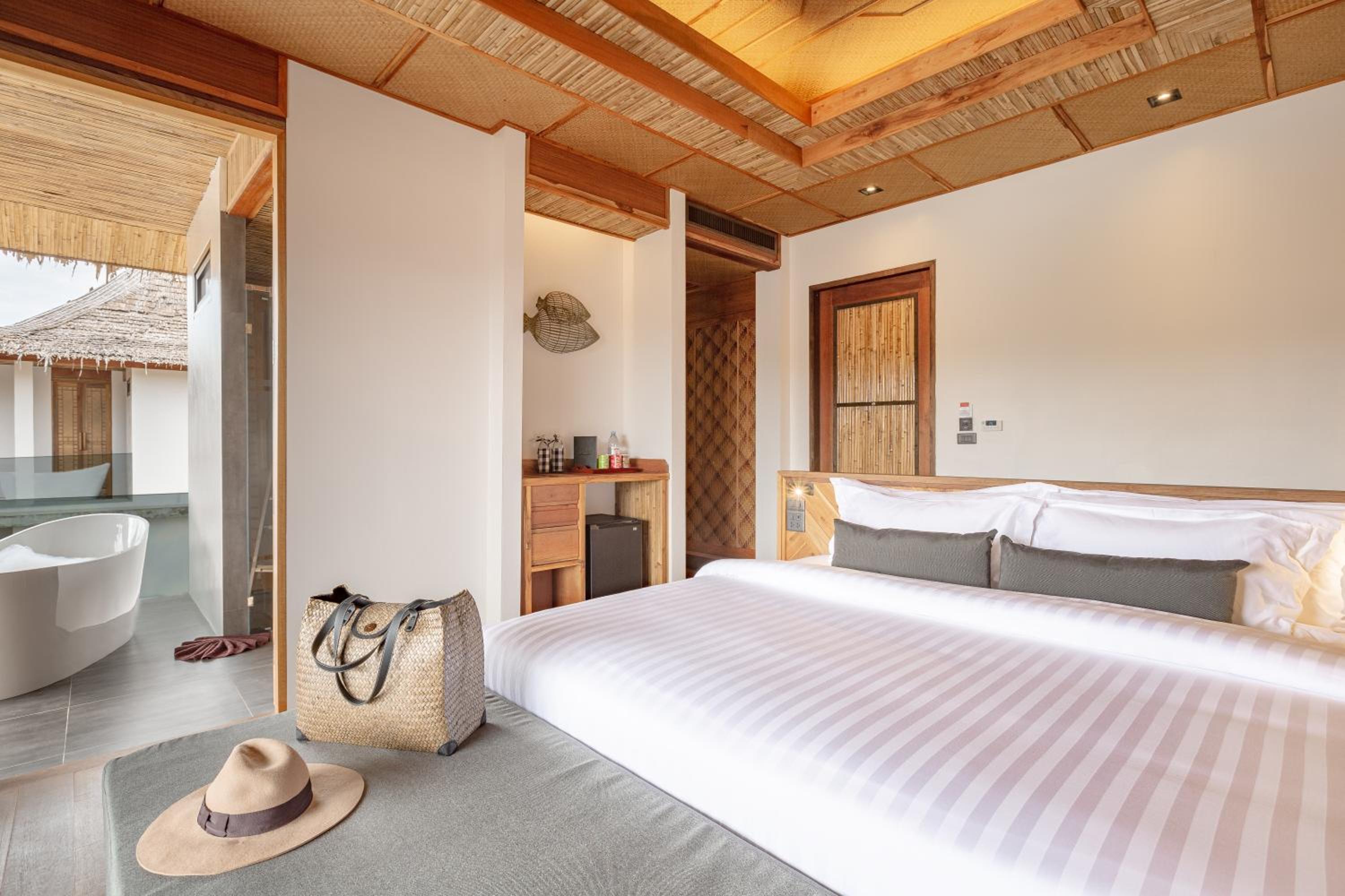 Lagoon Grand Deluxe View- Free Schedule Shuttle to Ao Nang Beach/ Railay Beach - Photo 7