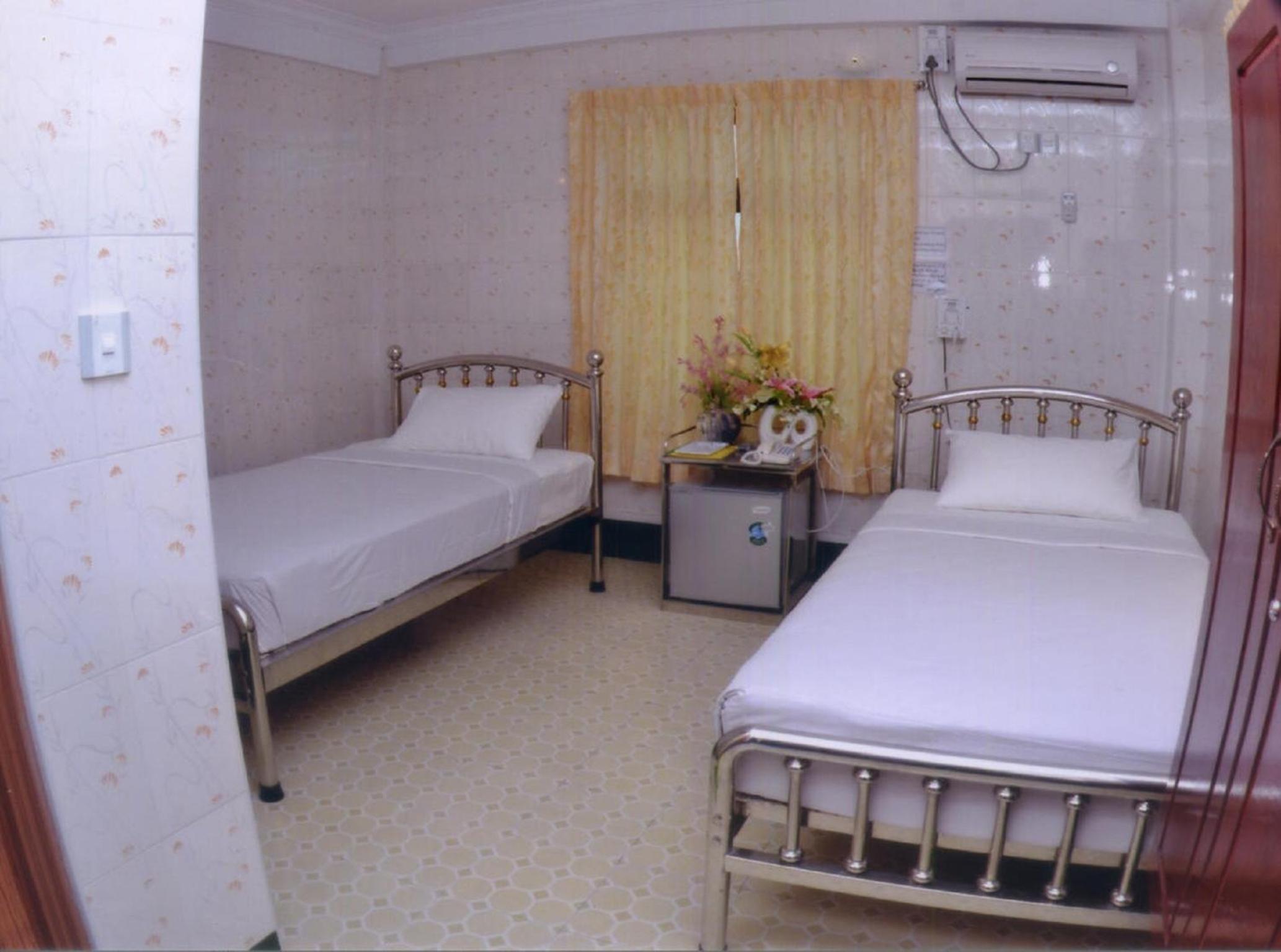 Standard Double or Twin Room photo 1