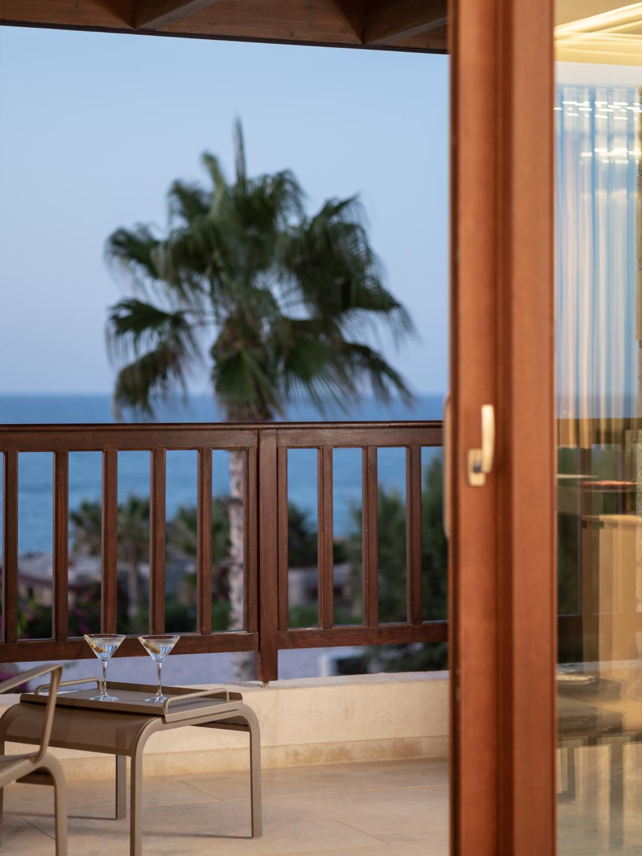 Deluxe Bungalow with Sea View