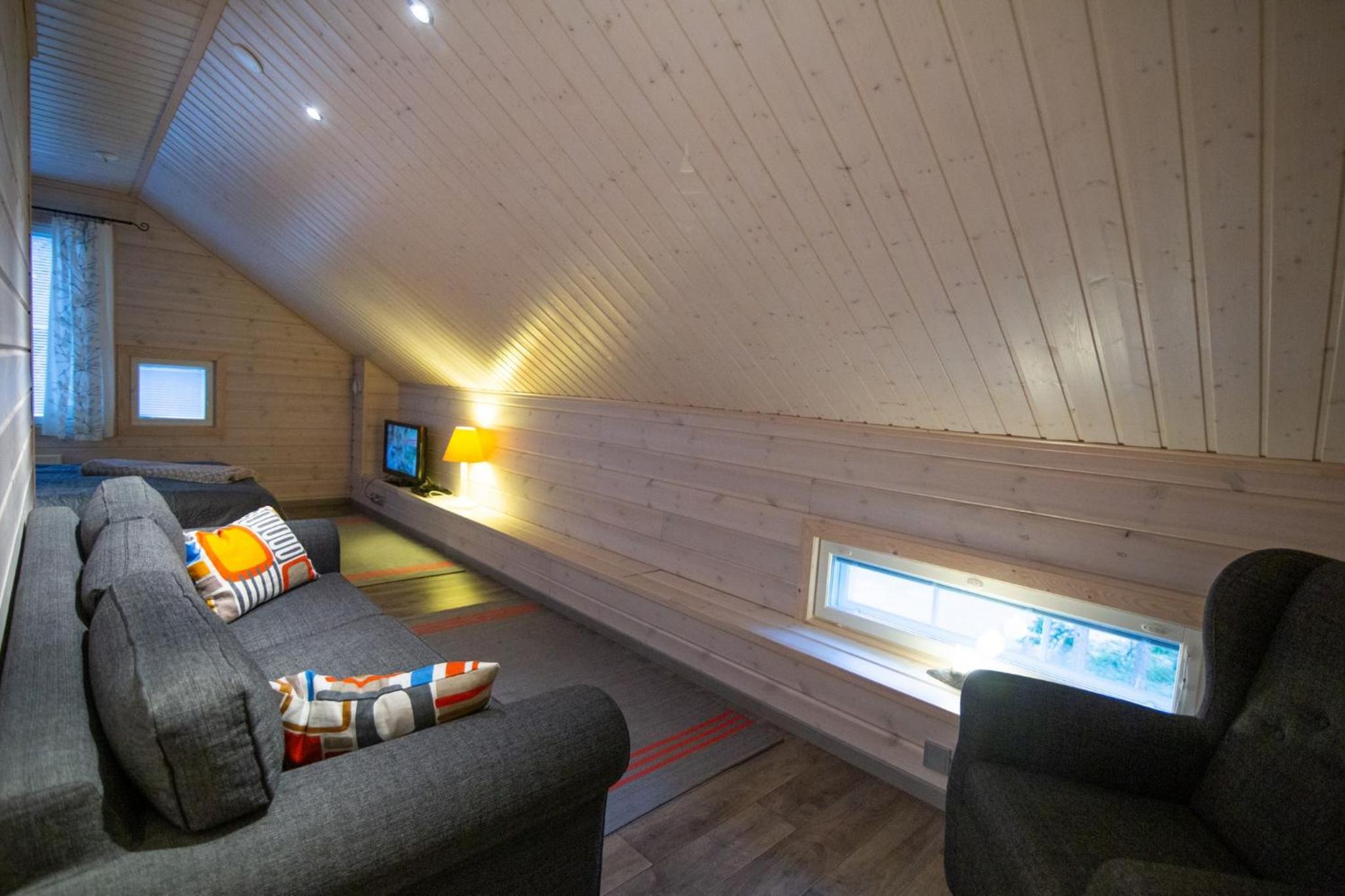 Two-Bedroom Cottage with Sauna photo 2